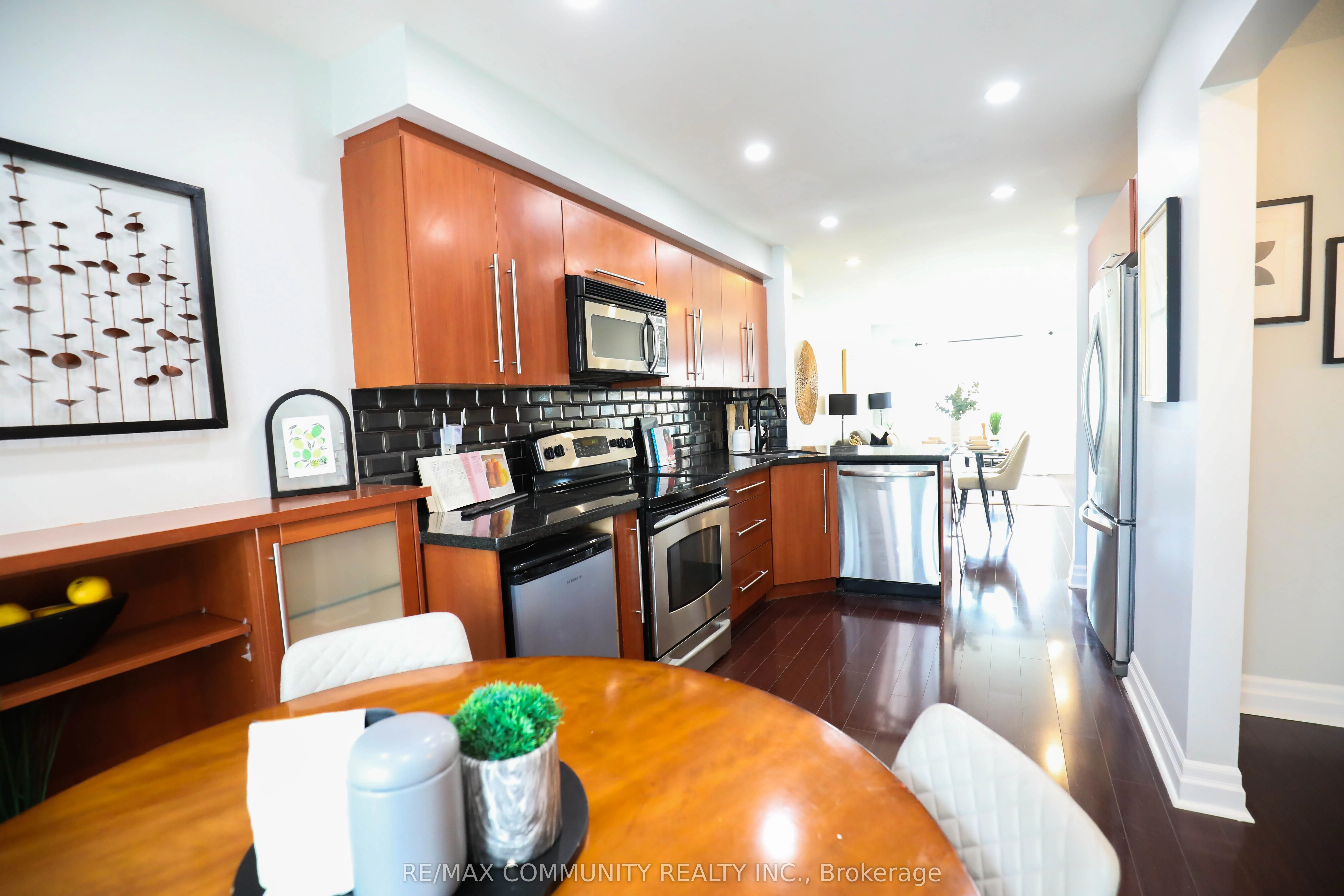 3 Durness Avenue