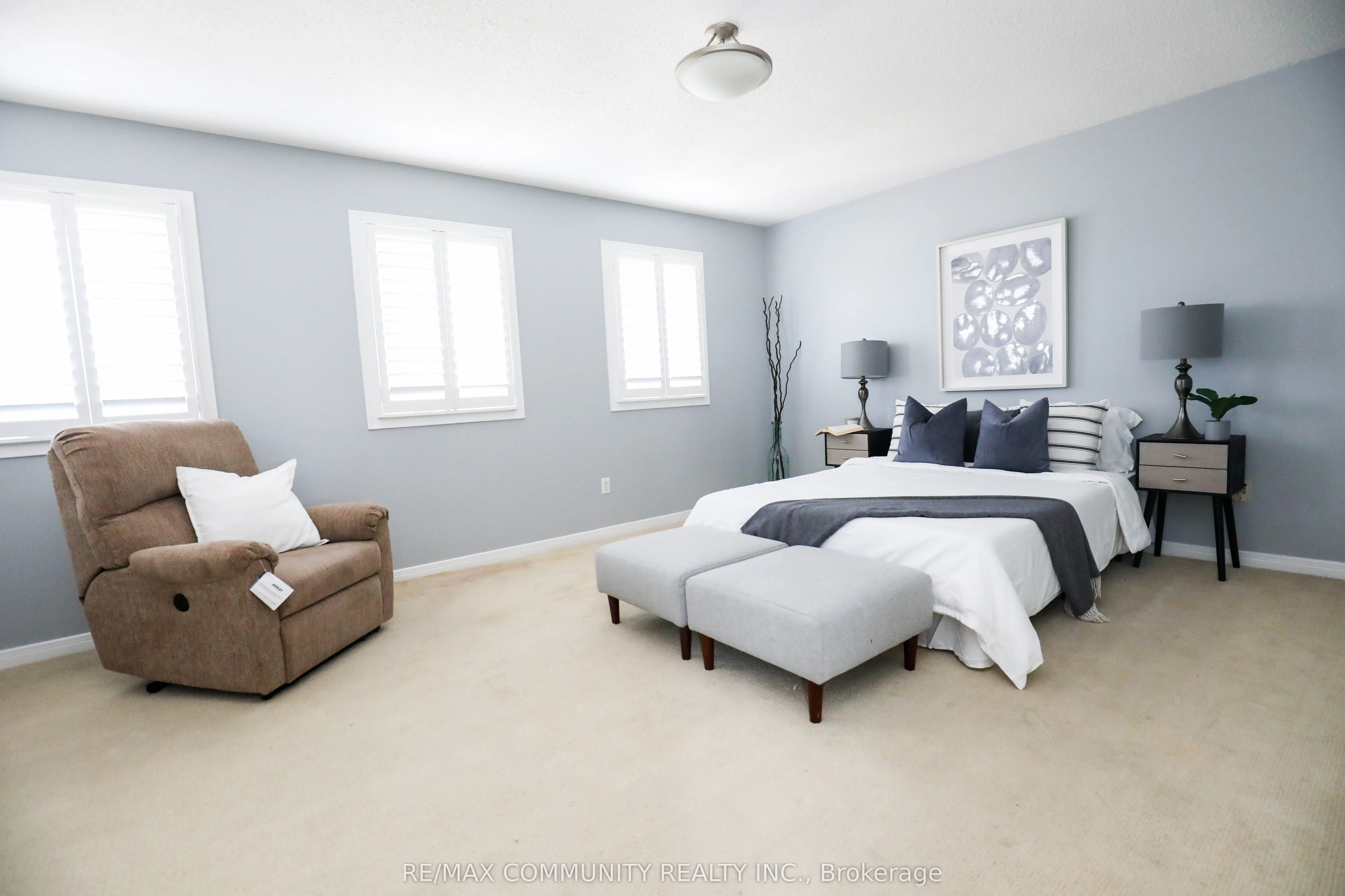 3 Durness Avenue