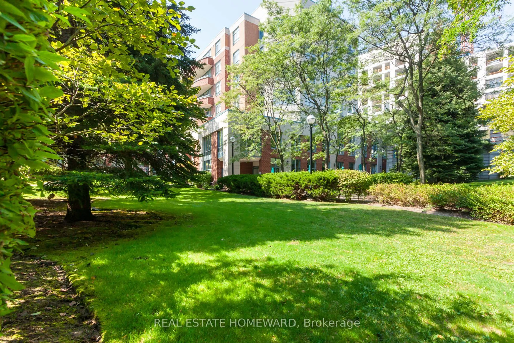 1093 Kingston Rd Avenue, #409