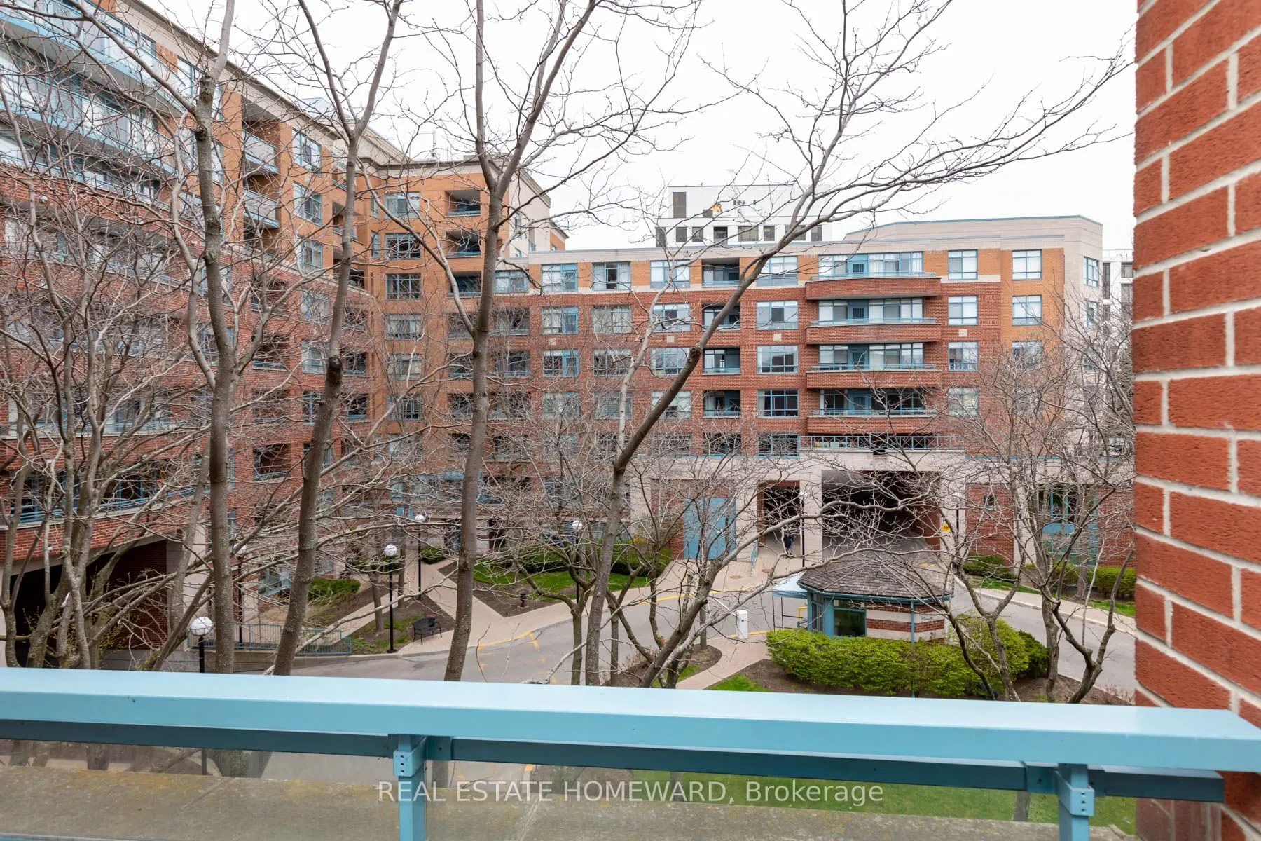 1093 Kingston Rd Avenue, #409