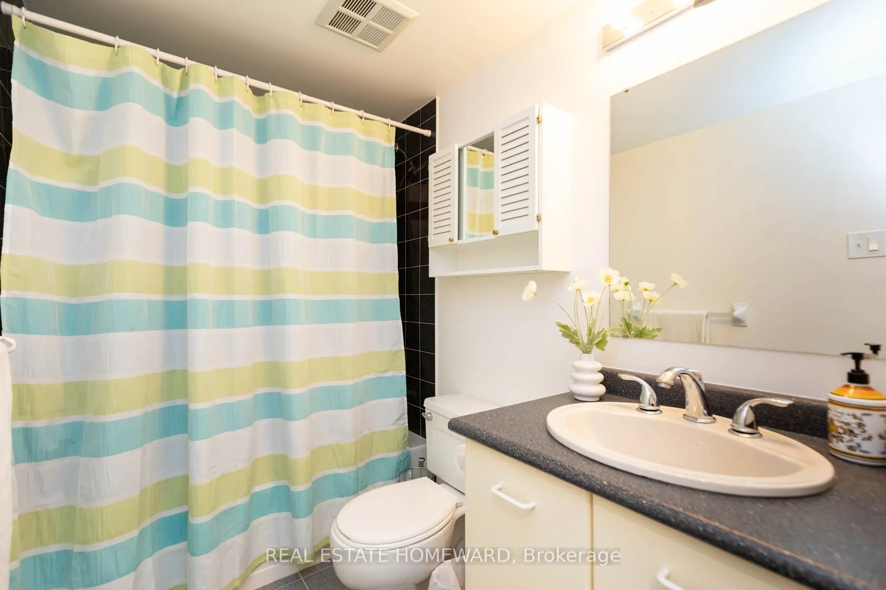 1093 Kingston Rd Avenue, #409