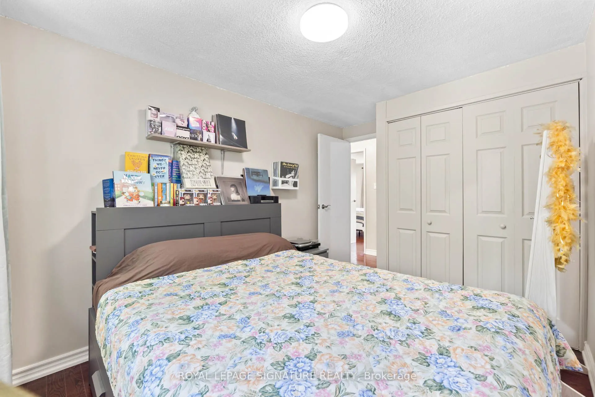 85 Bradstone Square
