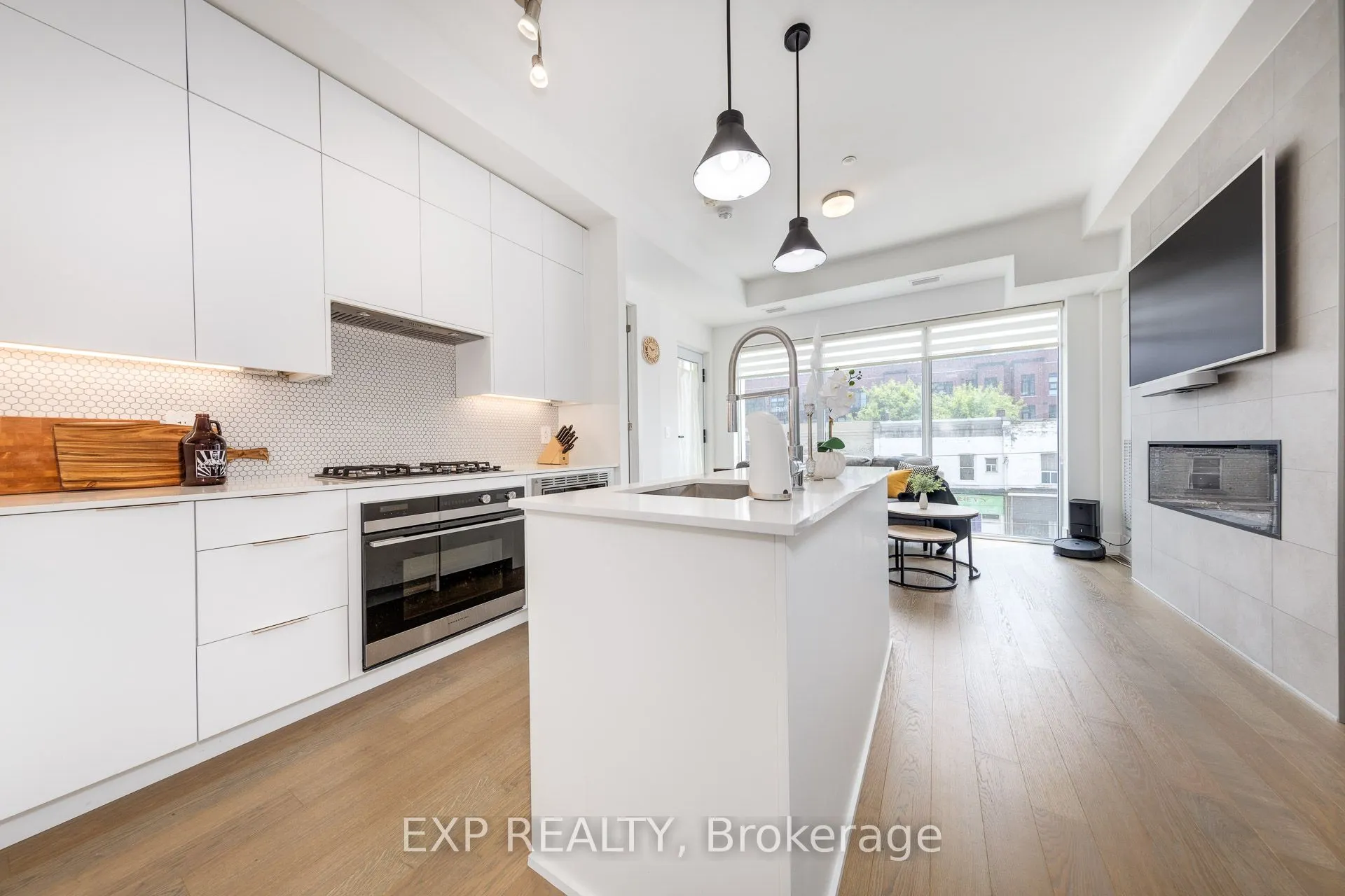 495 Logan Avenue, #201