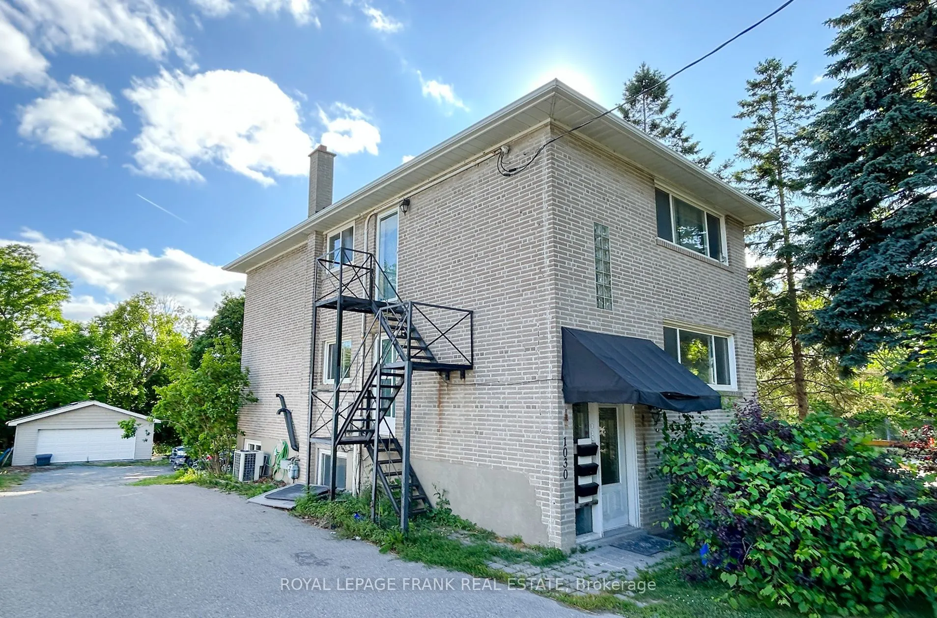 1030 Ravine Road