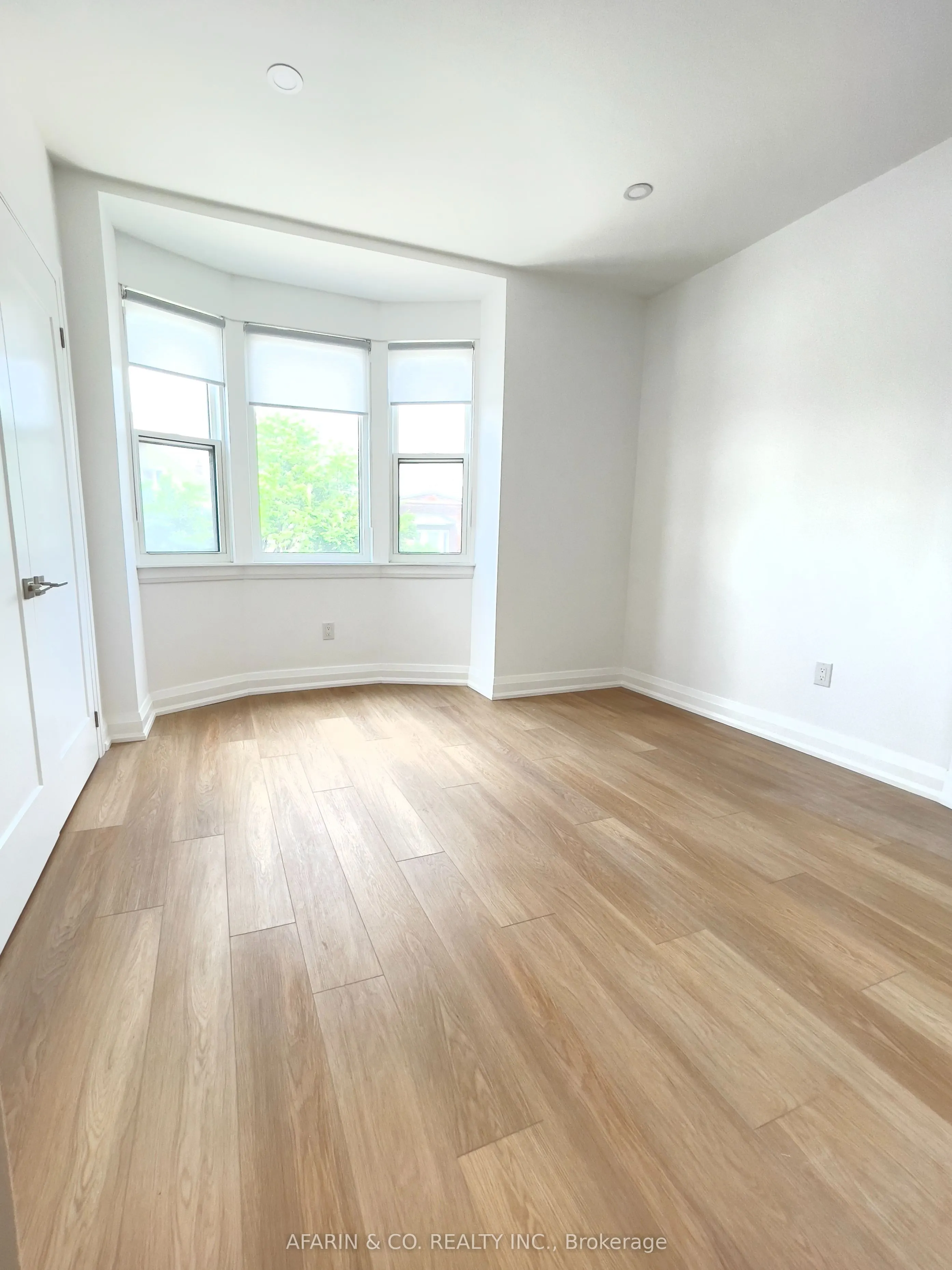 79 Cedarvale Avenue, #1