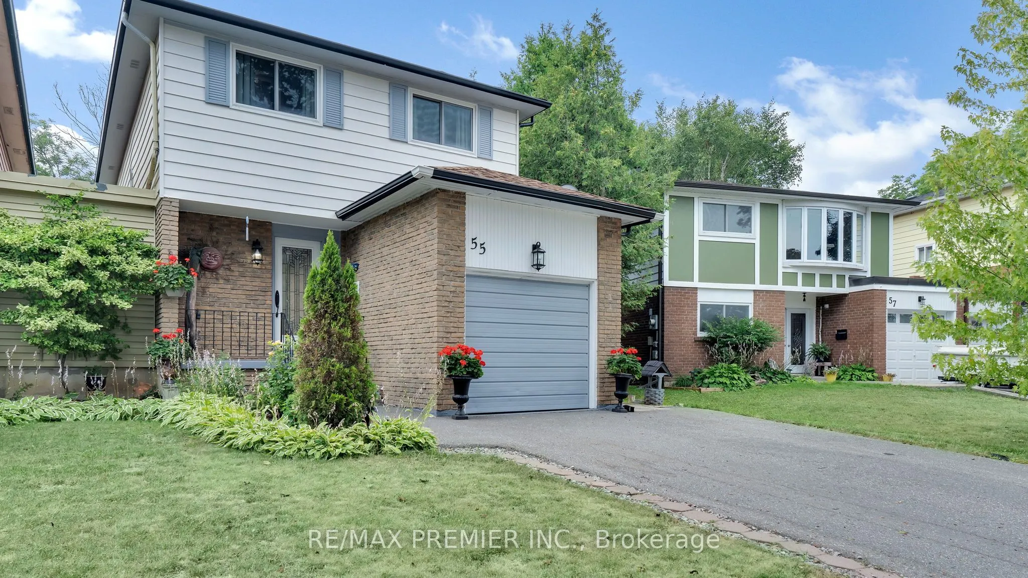 55 Loscombe Drive
