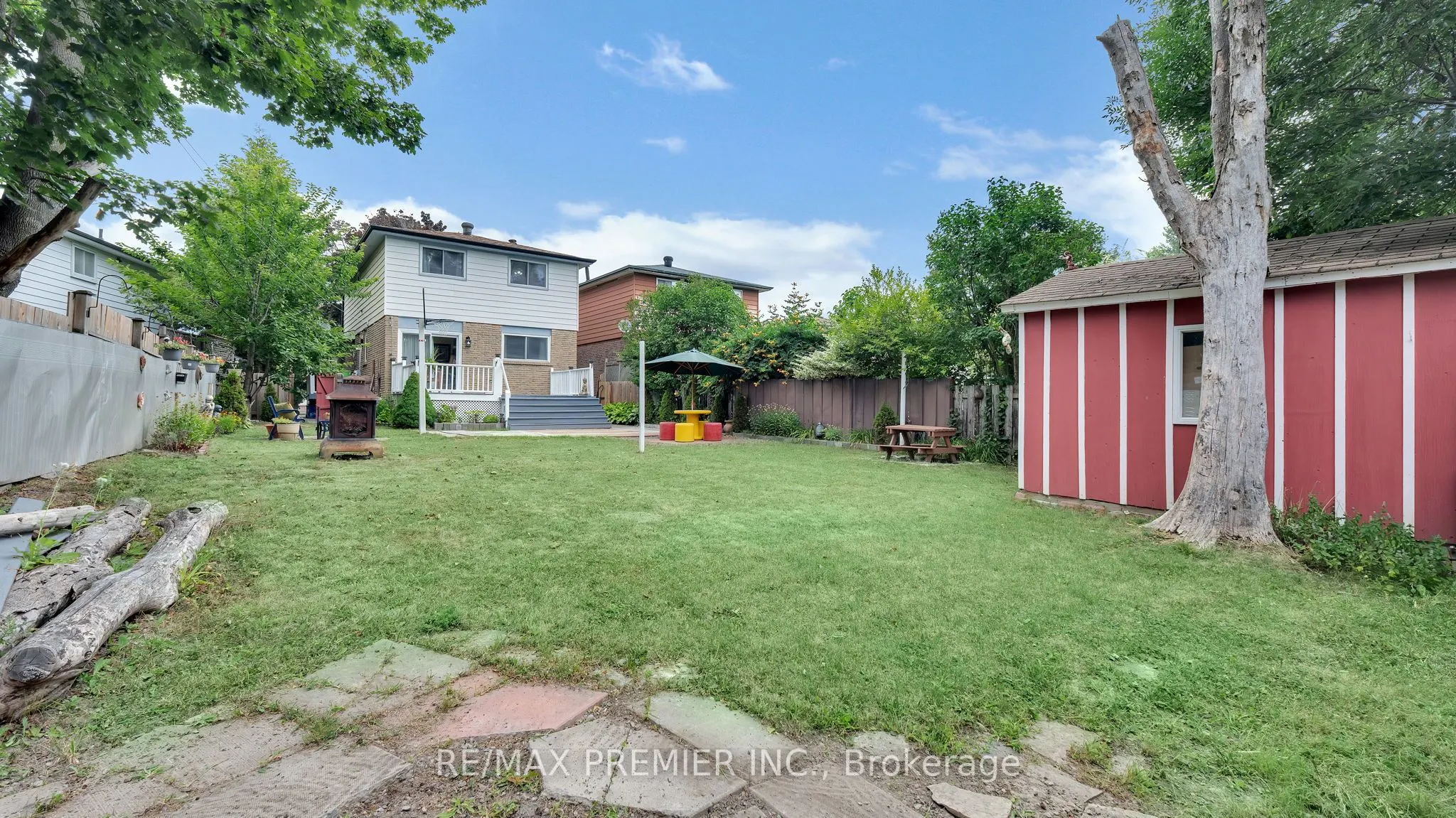 55 Loscombe Drive