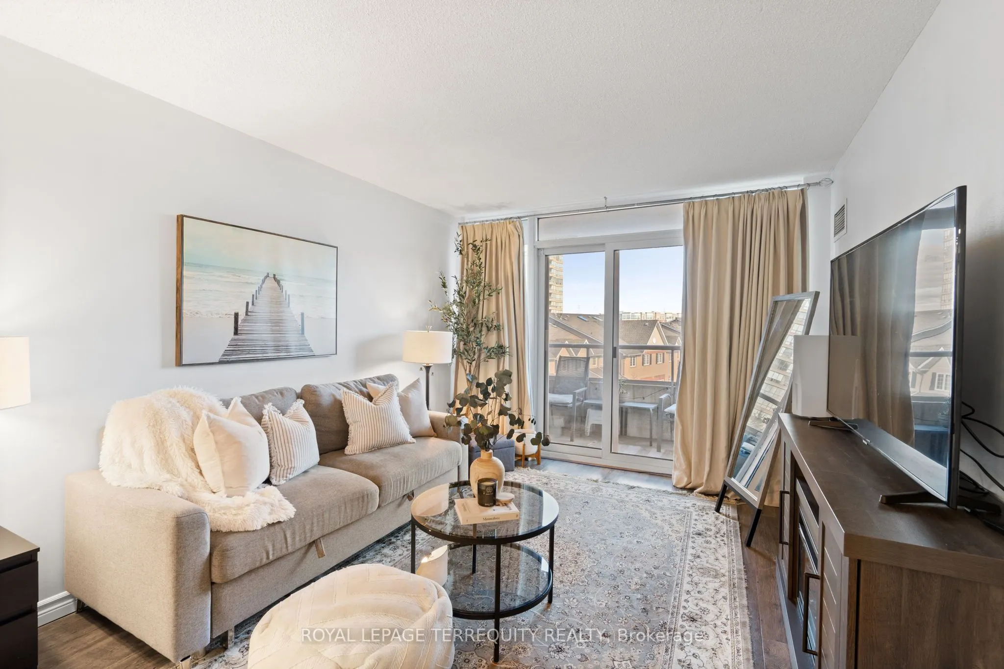 1200 The Esplanade N, #514