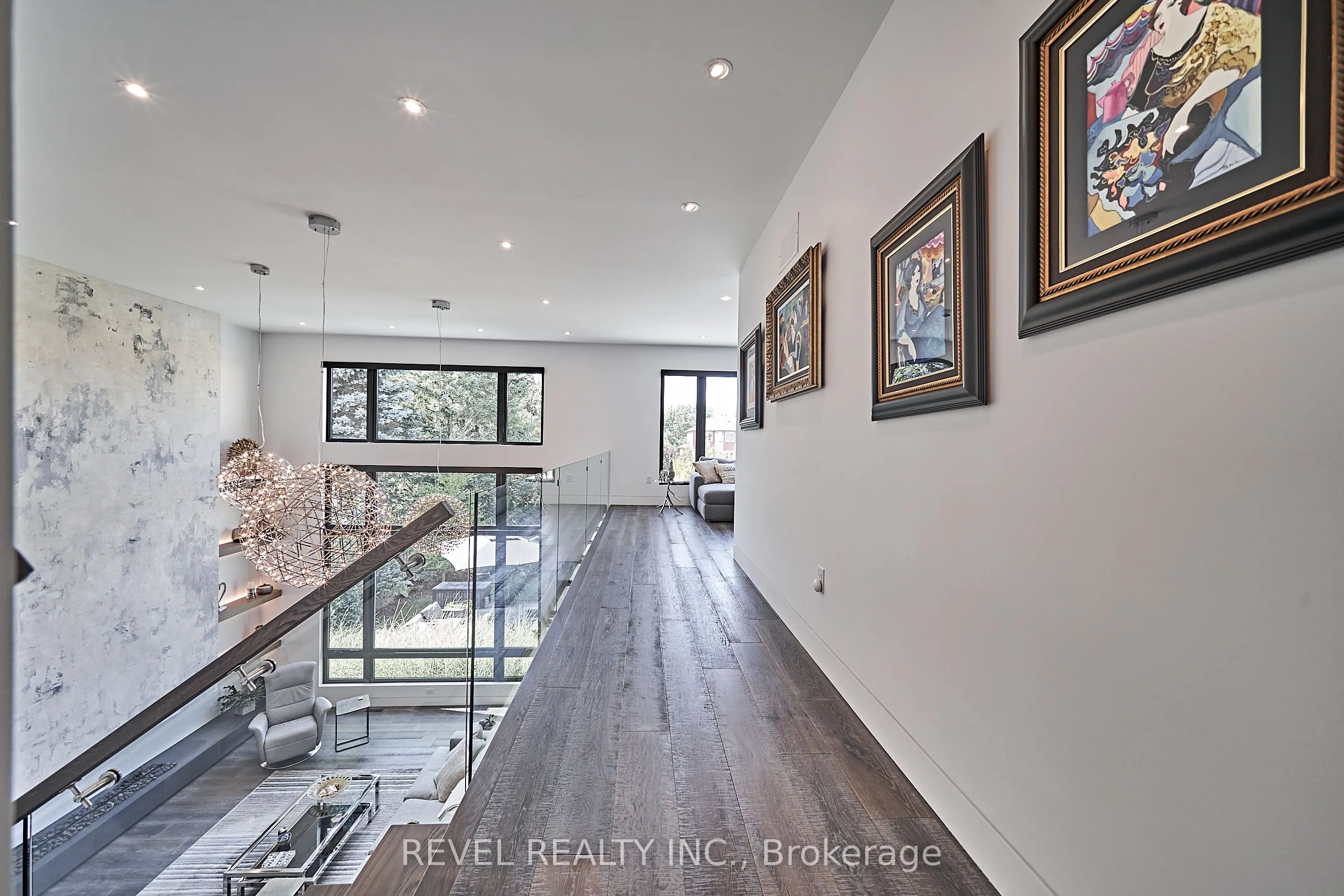 516 Poplar Avenue
