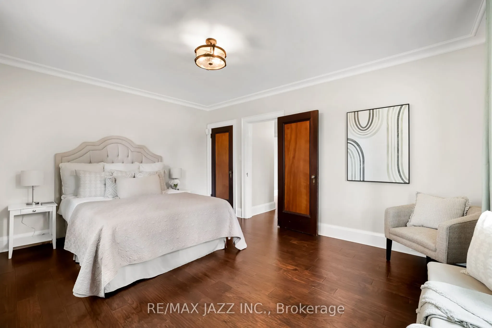 690 Bessborough Drive