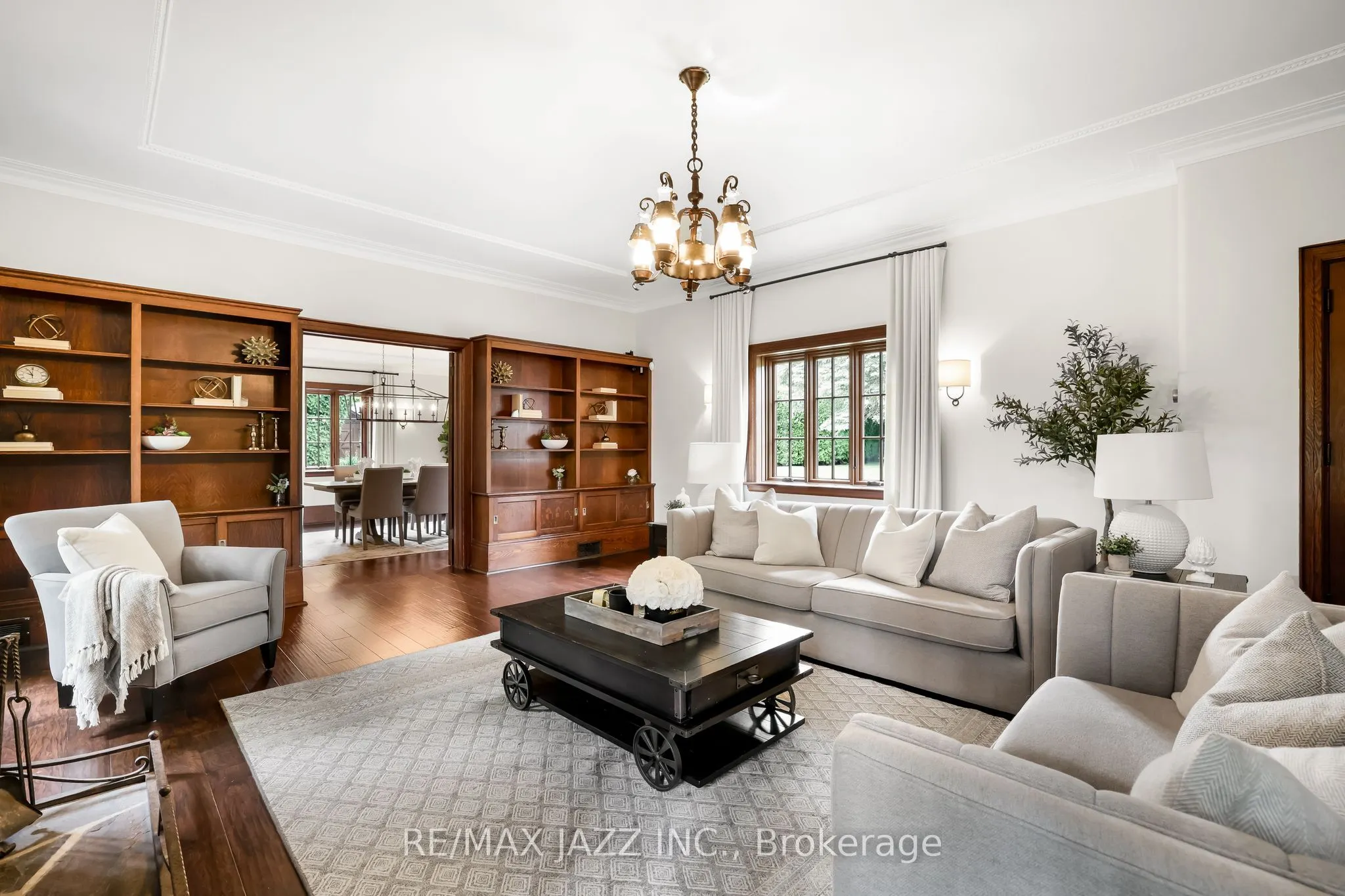 690 Bessborough Drive