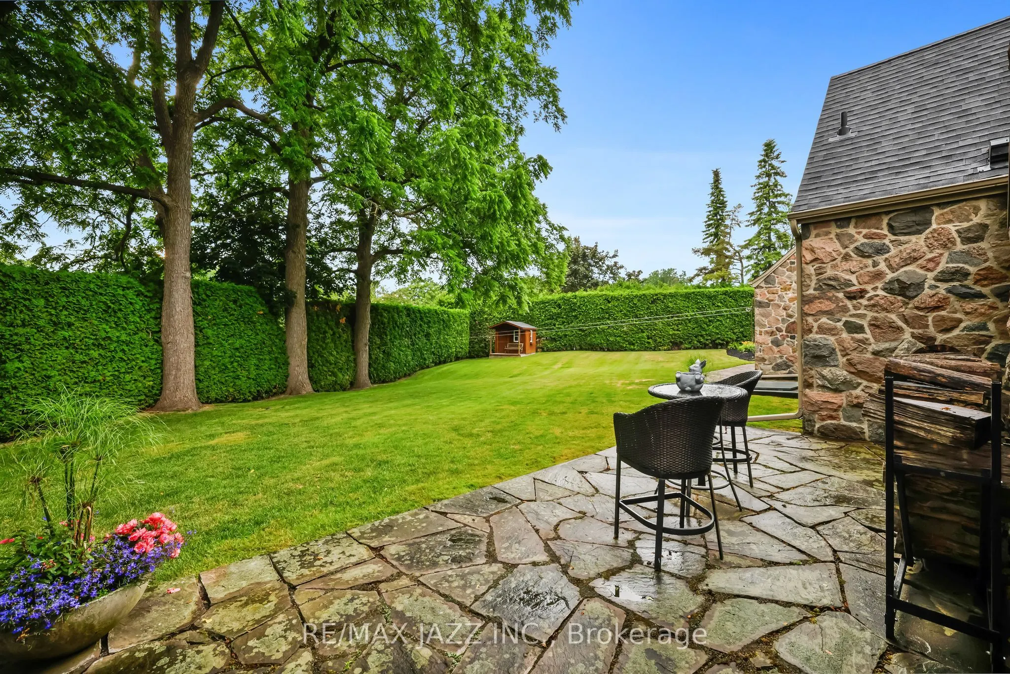 690 Bessborough Drive