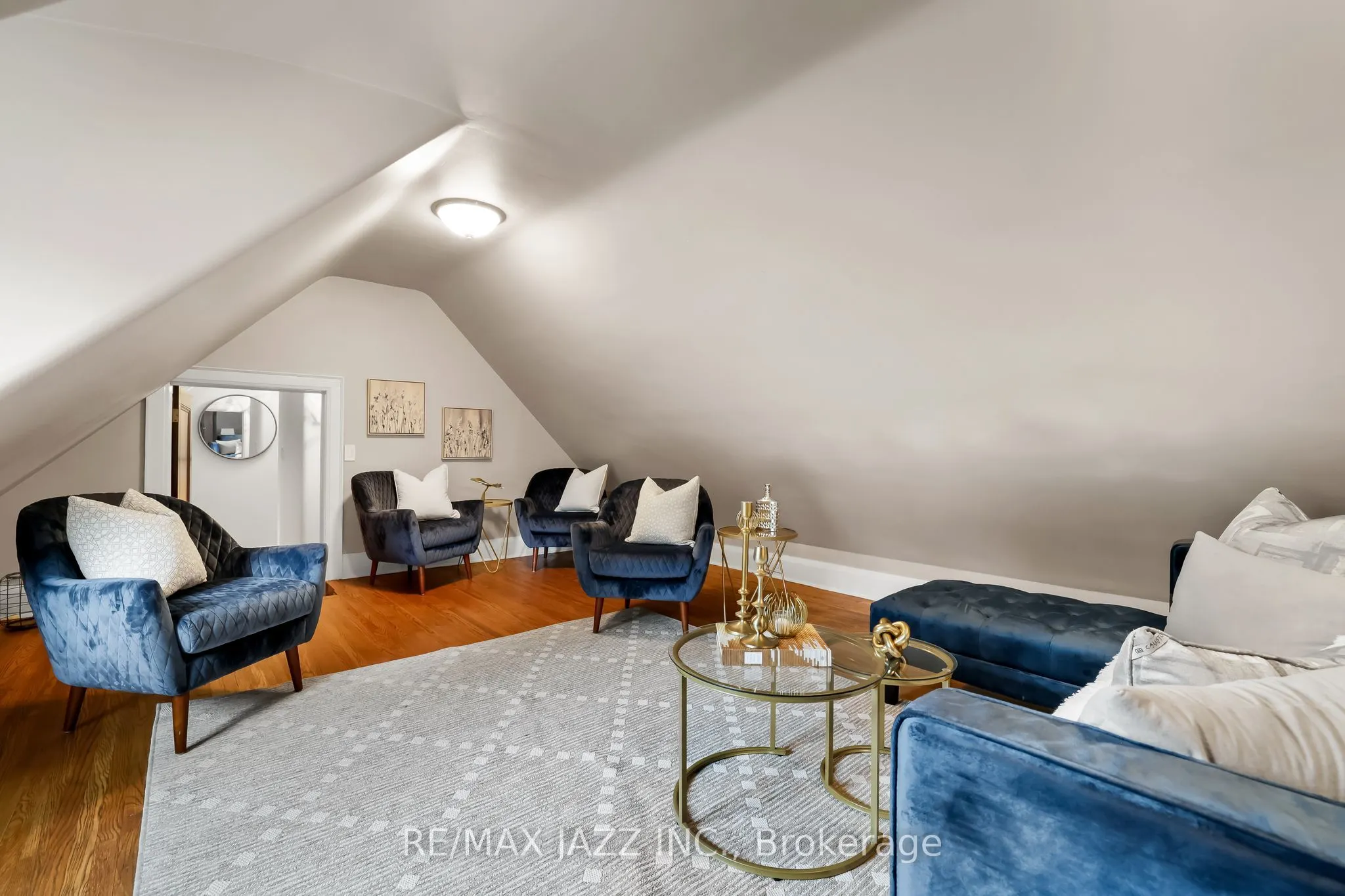 690 Bessborough Drive