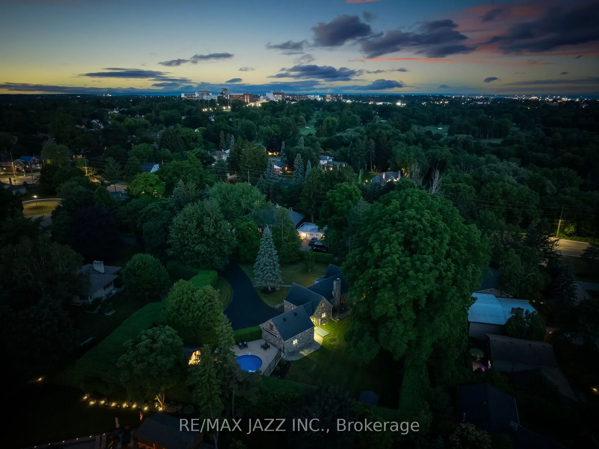690 Bessborough Drive