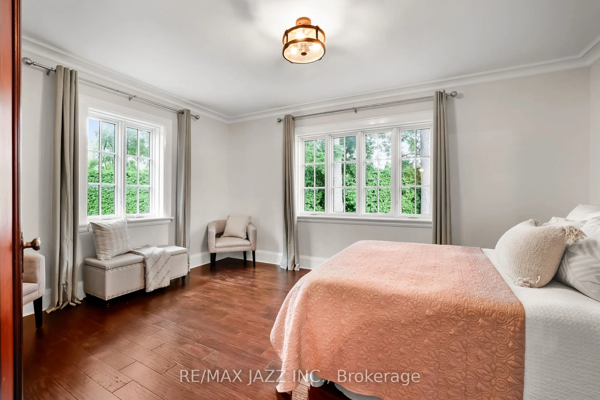 690 Bessborough Drive