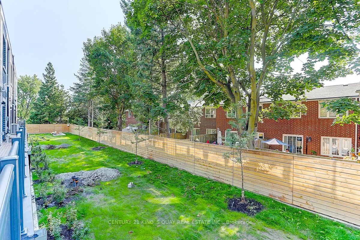 3425 Sheppard Avenue, #202