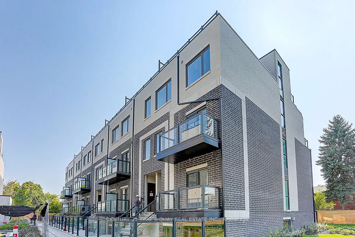 3425 Sheppard Avenue, #202