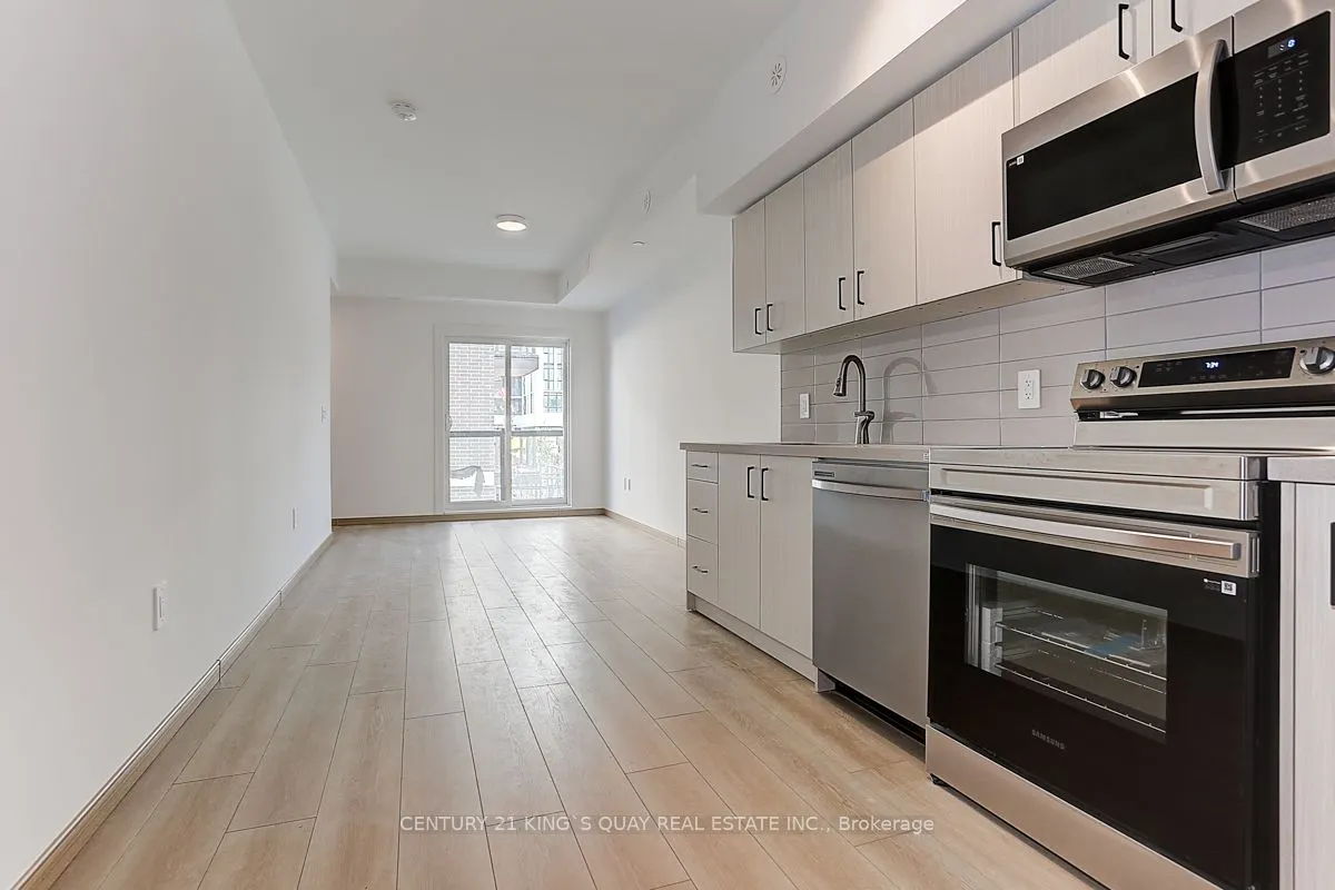 3425 Sheppard Avenue, #202
