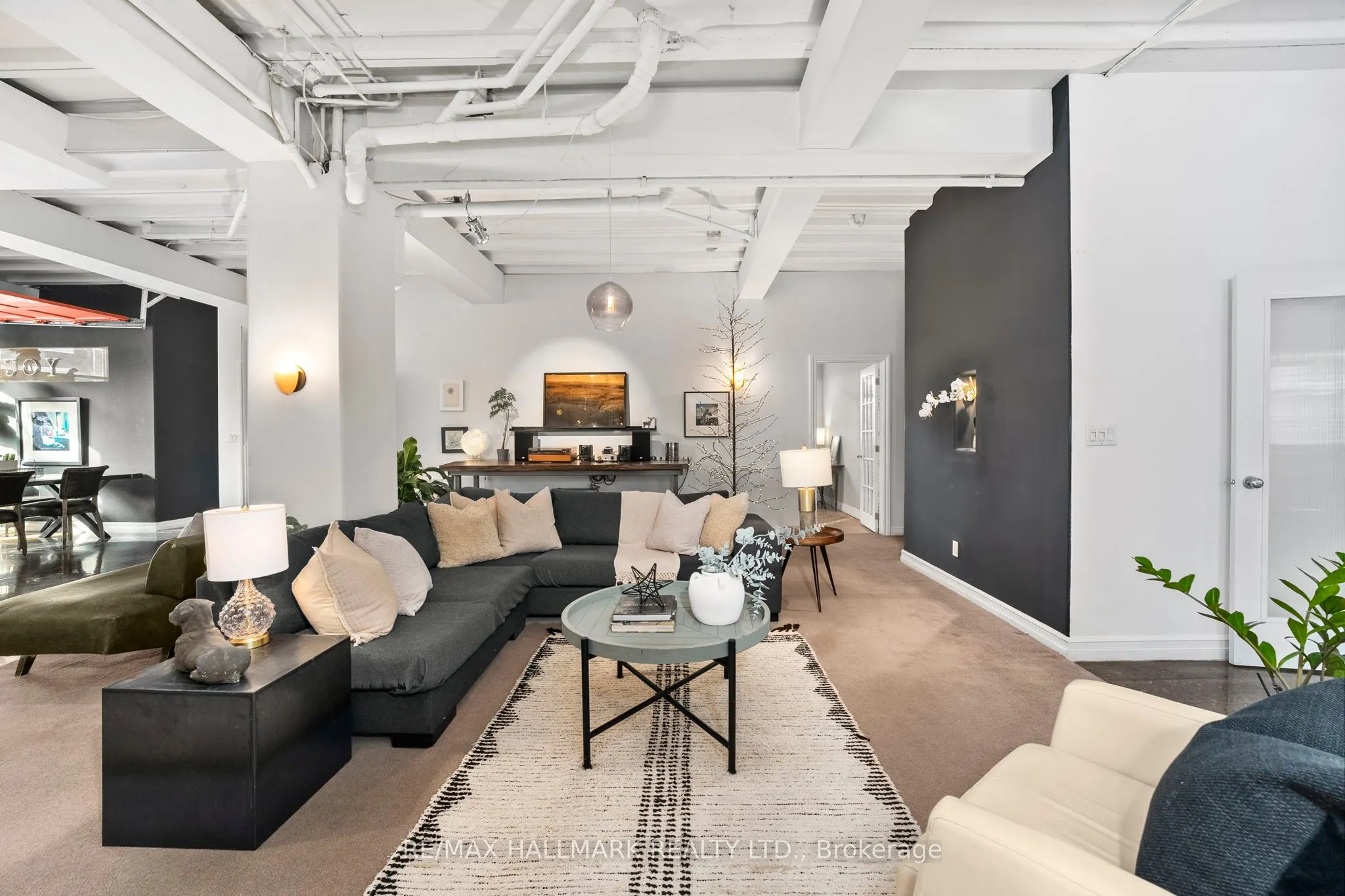 2B Minto Street, #Loft 2