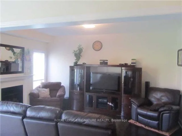 14 Dewell Crescent