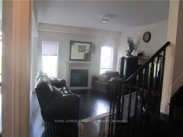 14 Dewell Crescent