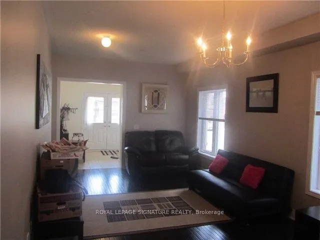 14 Dewell Crescent