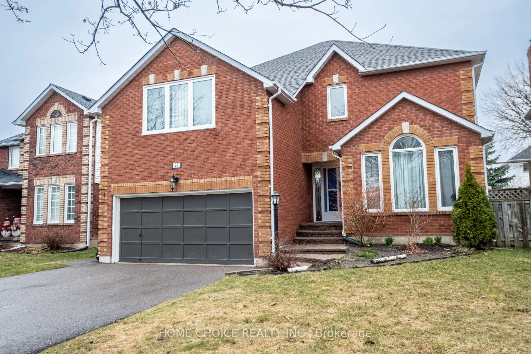 27 Doncaster Crescent