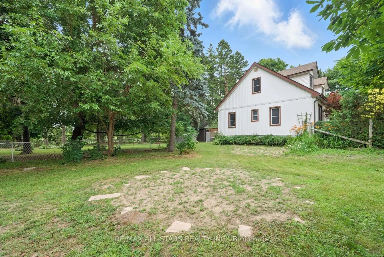 4015 Highway 7A Road