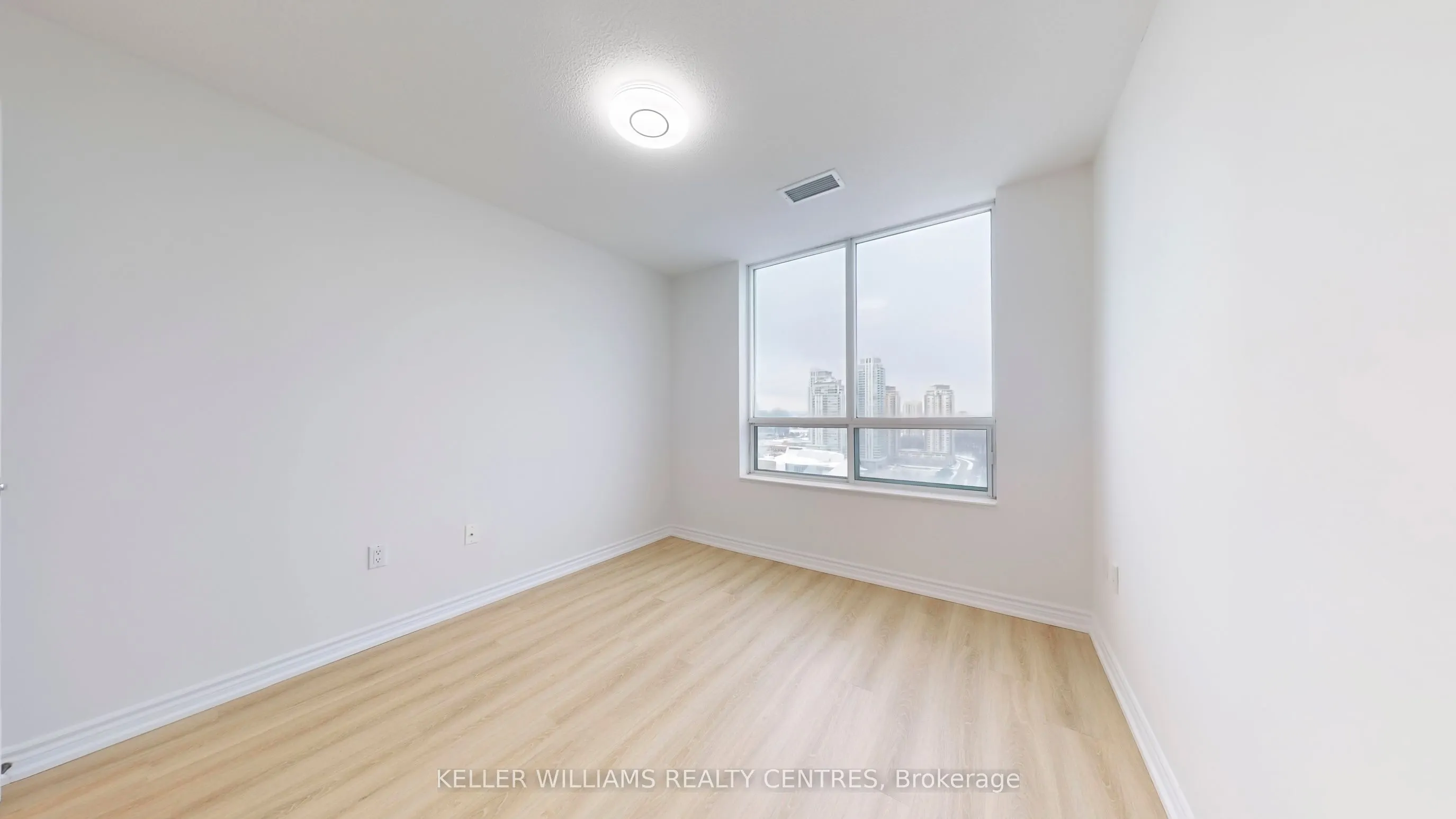 125 Omni Drive, #Ph 32
