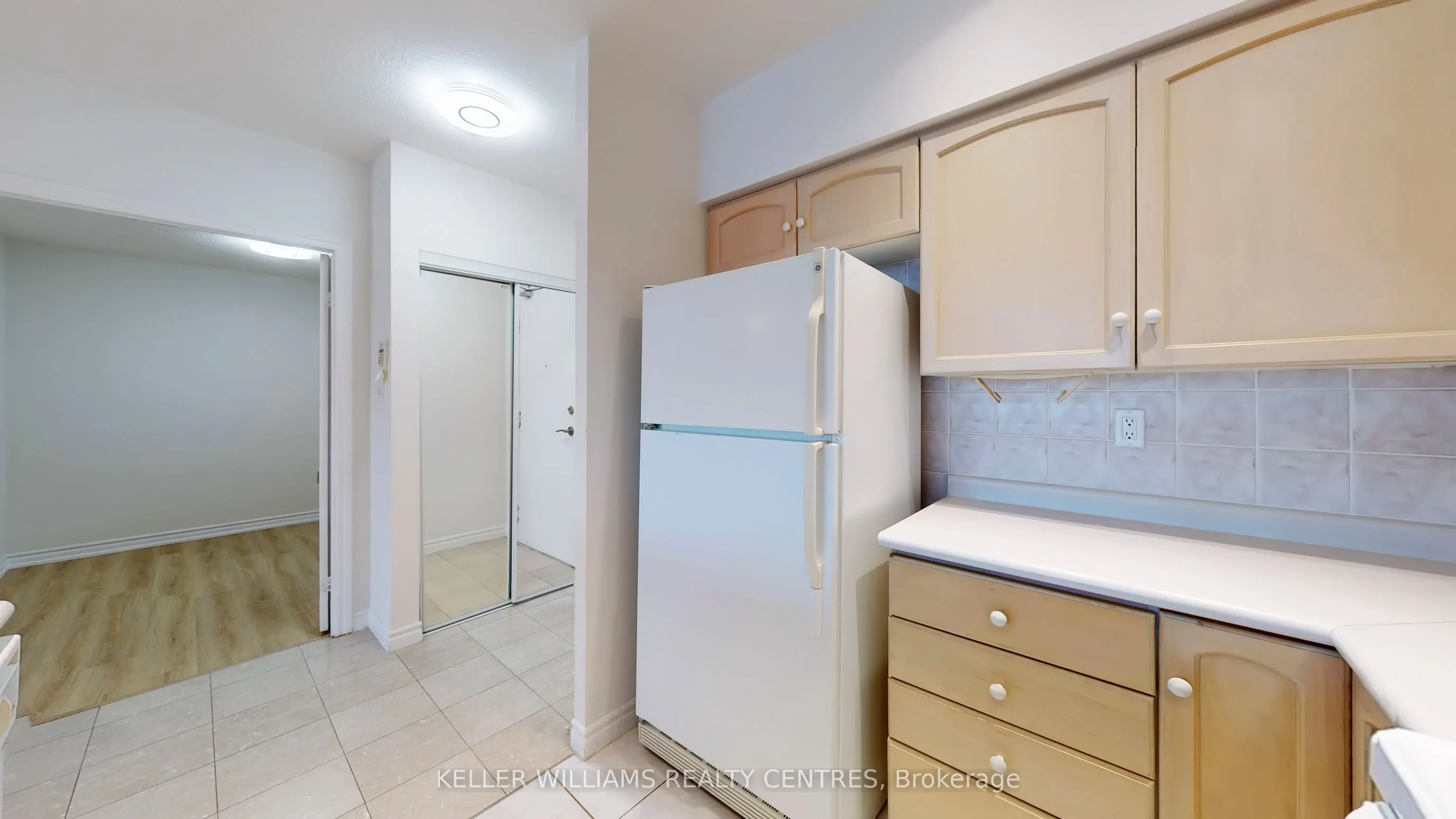 125 Omni Drive, #Ph 32