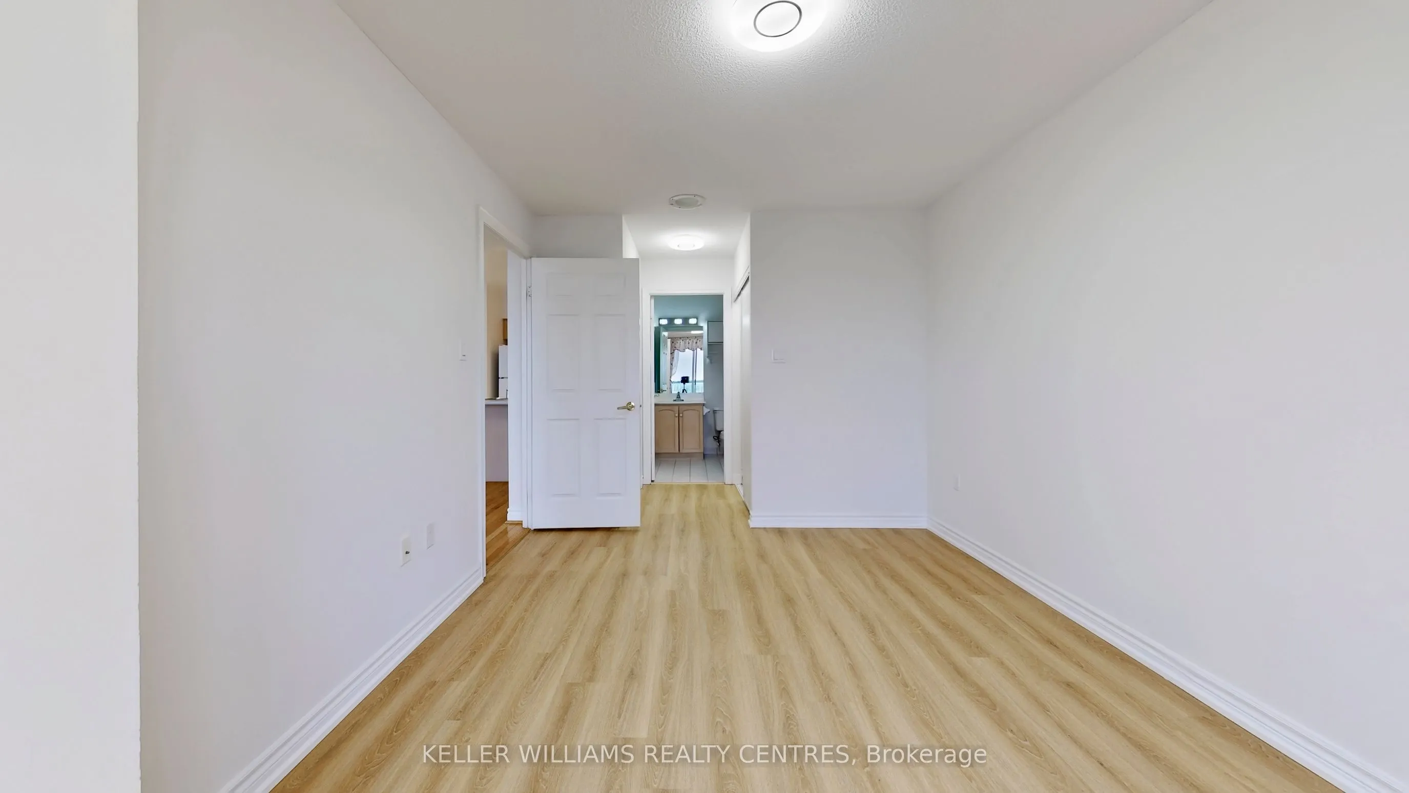 125 Omni Drive, #Ph 32