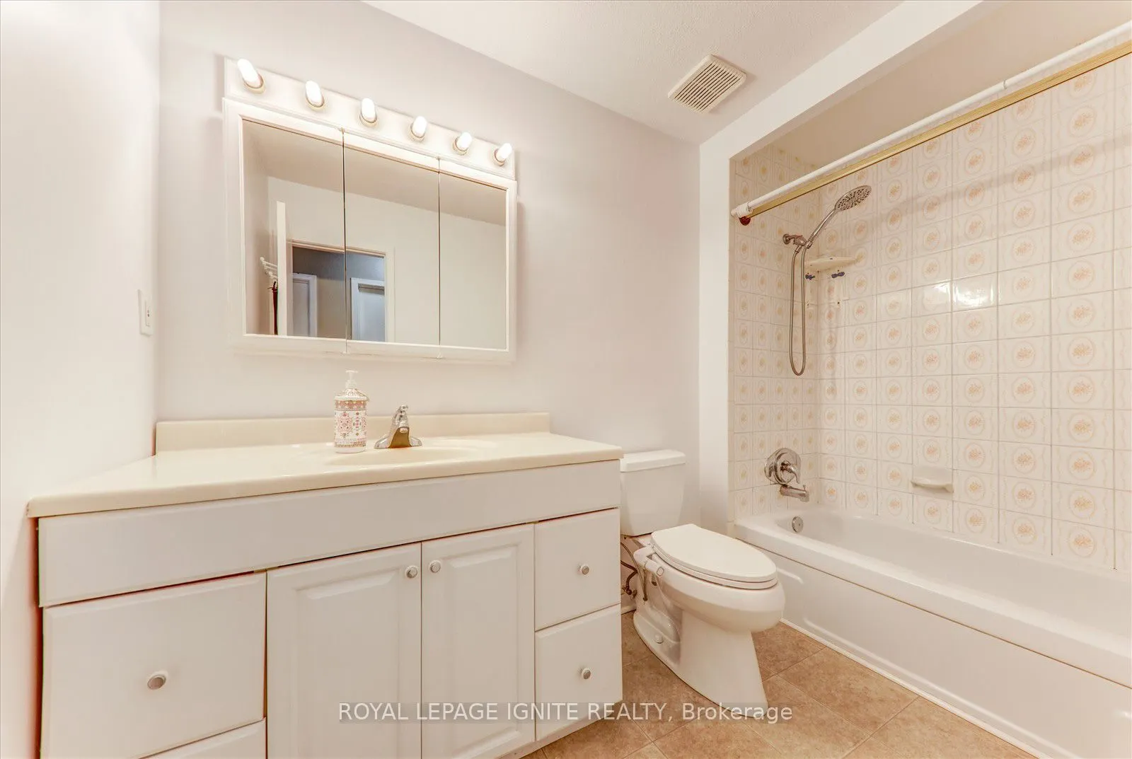 1279 Northmount Street, #Main