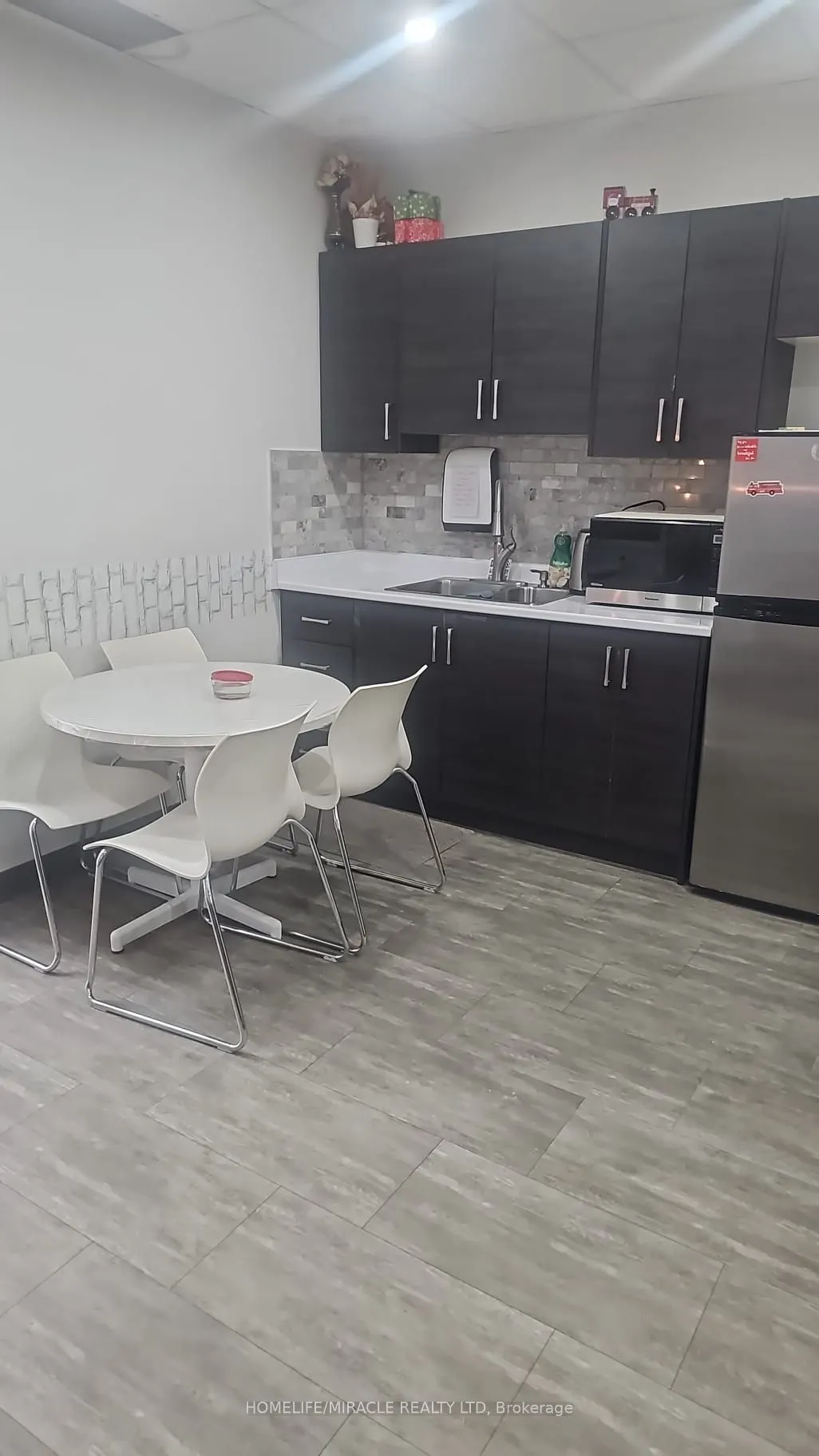 2901 Markham Road, #102