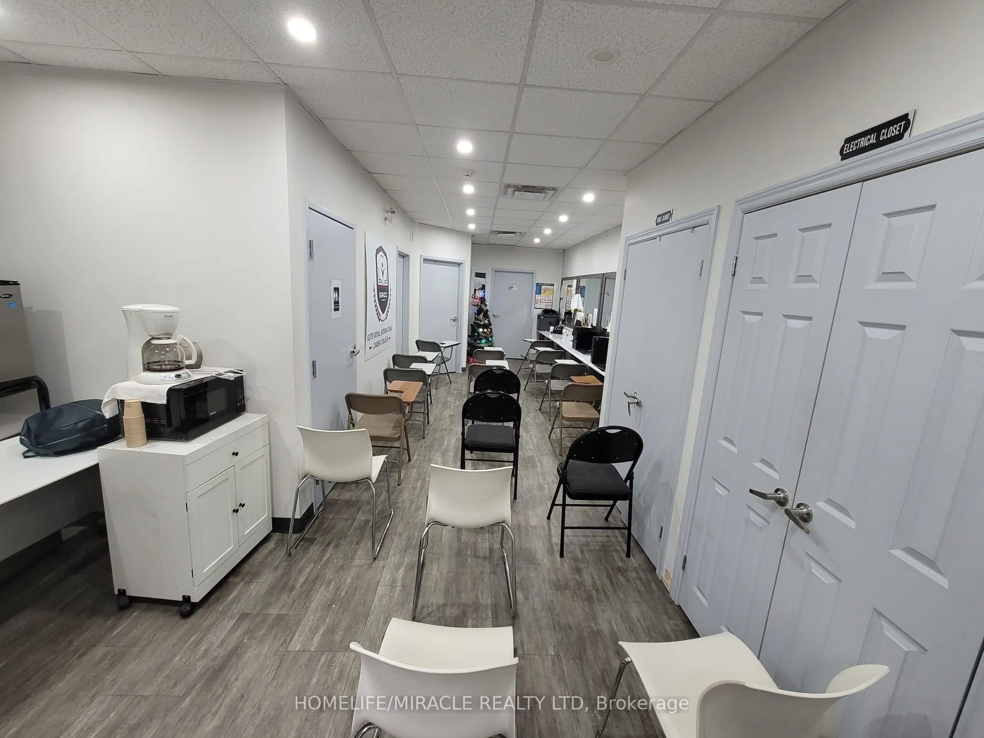 2901 Markham Road, #102