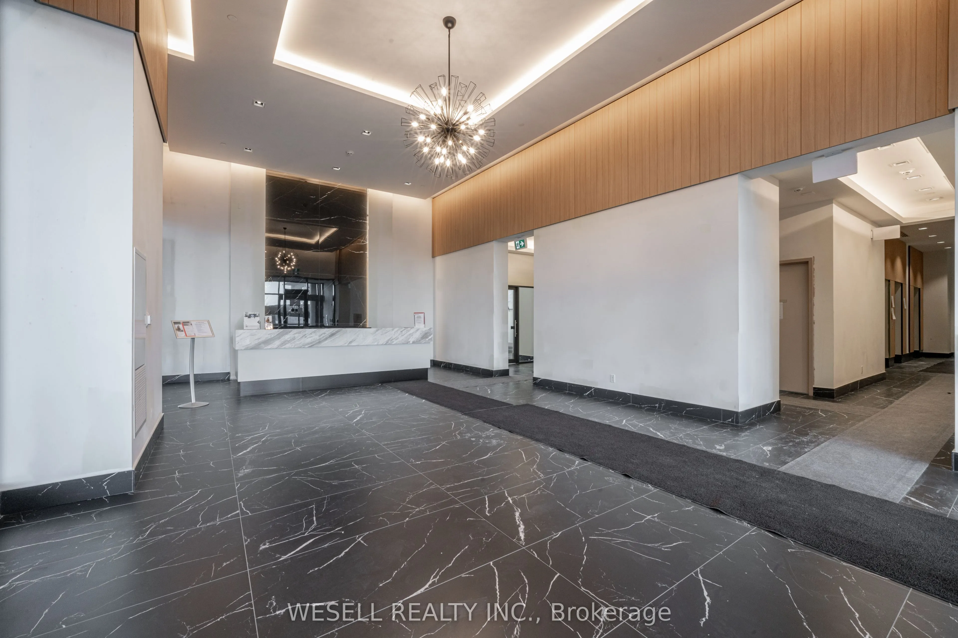 1350 Ellesmere Road, #327