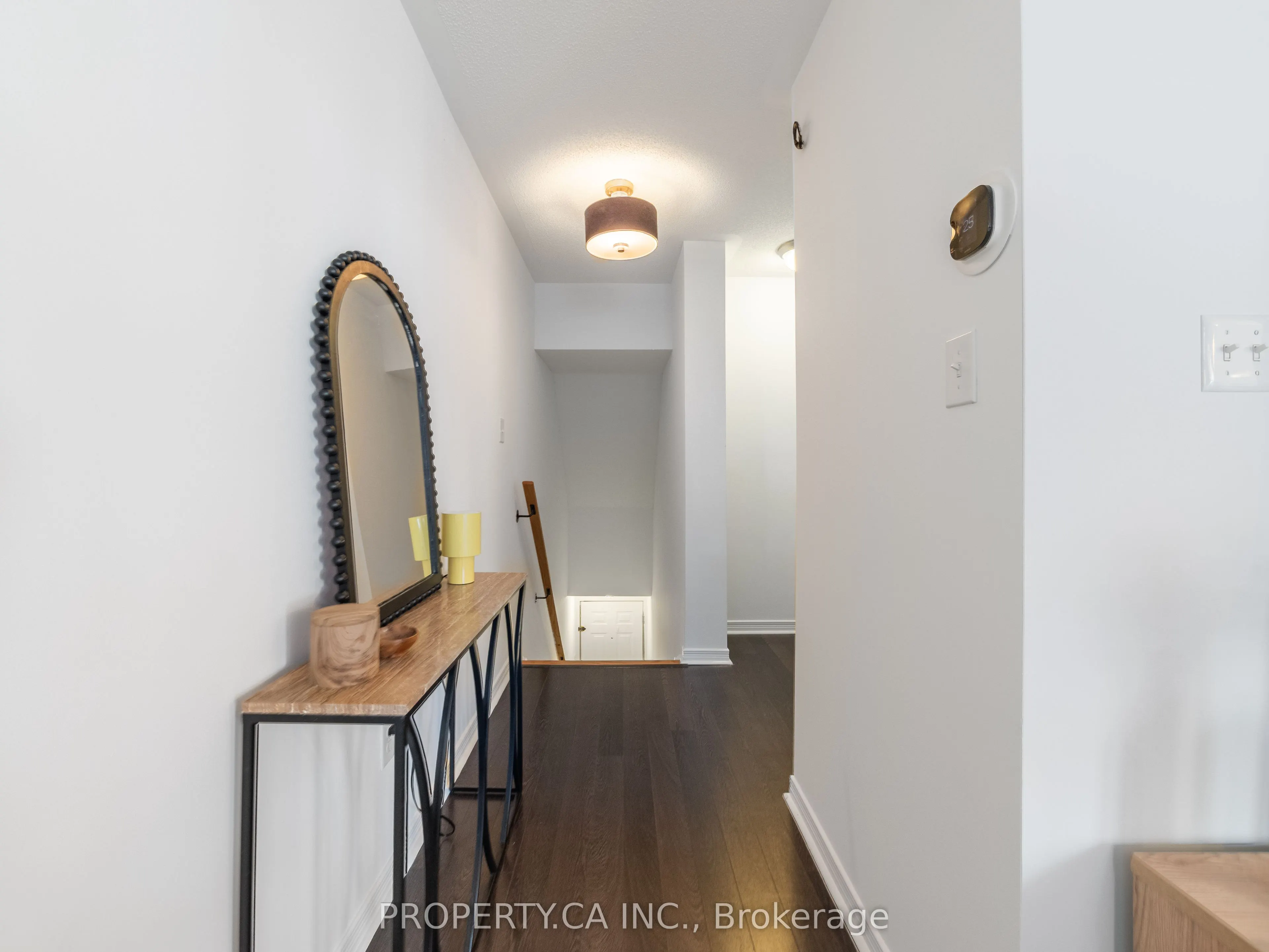 819 Dundas Street E, #4