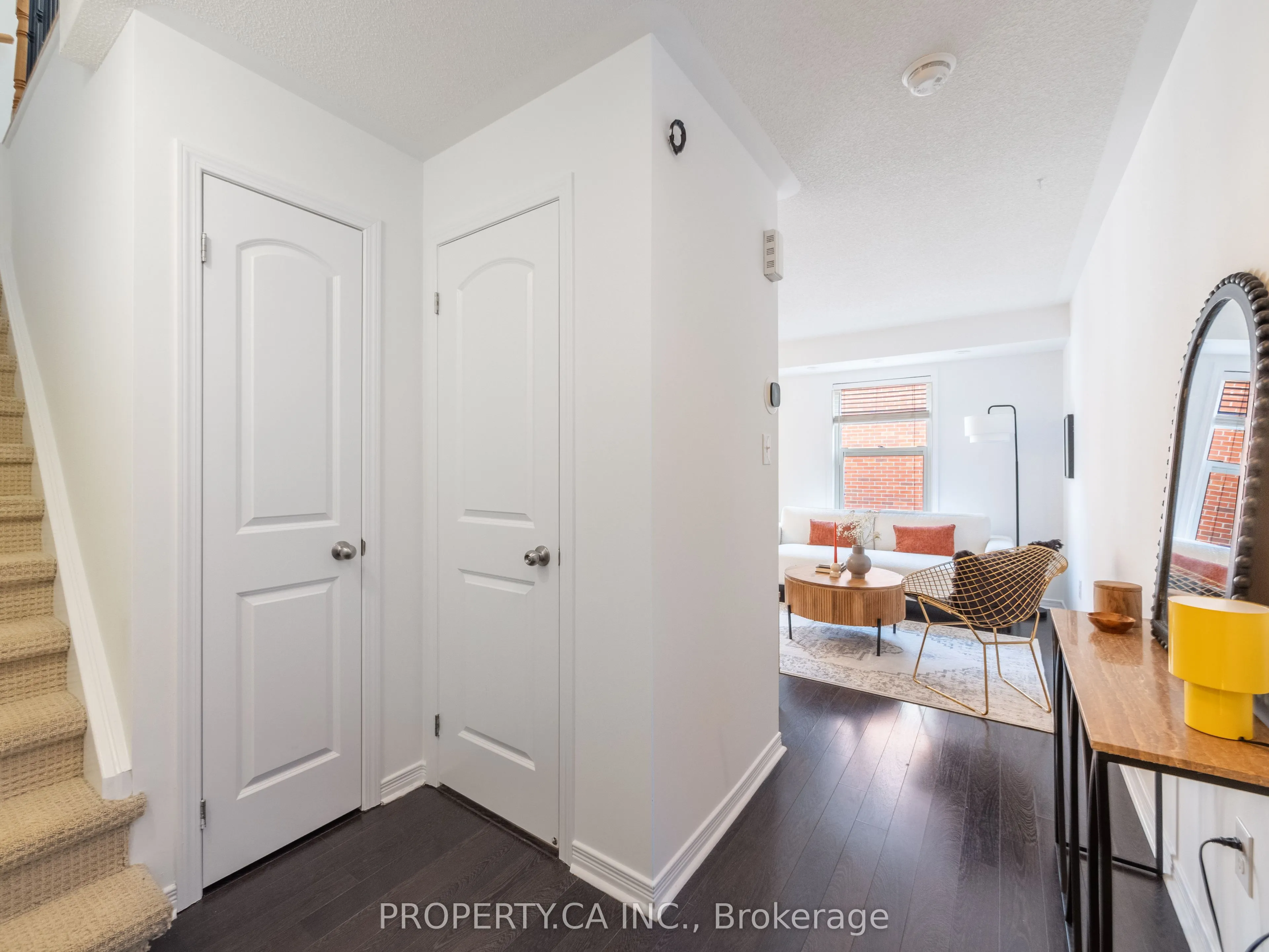 819 Dundas Street E, #4