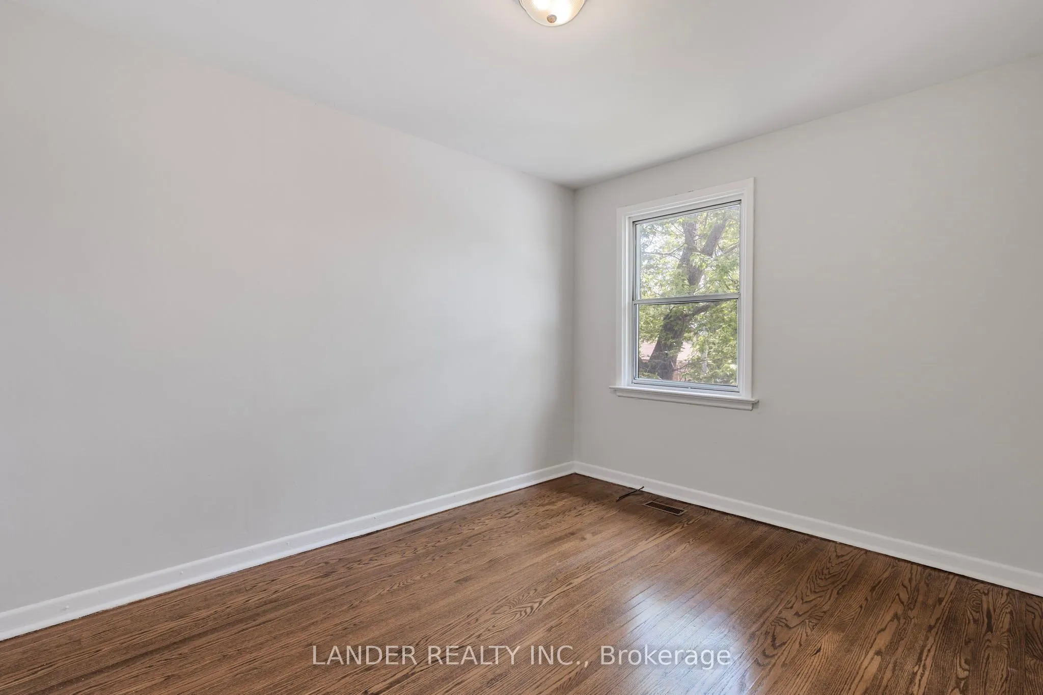 80 Minerva Avenue