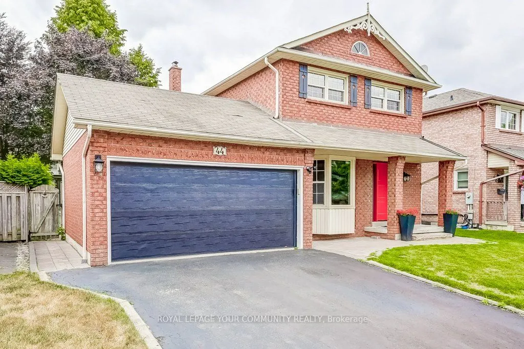 44 Canadian Oaks Drive