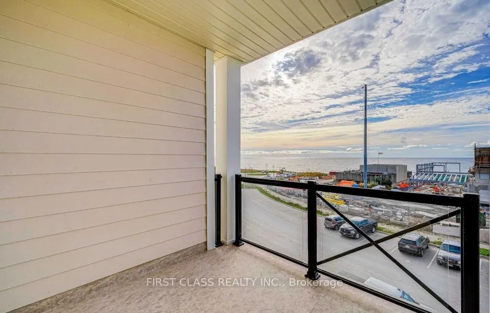 50 Lakebreeze Drive, #317