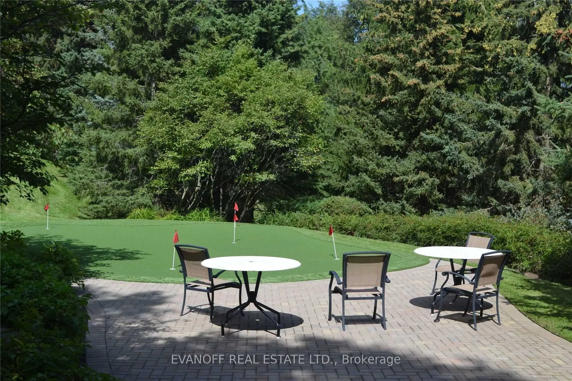 10 Guildwood Parkway, #832