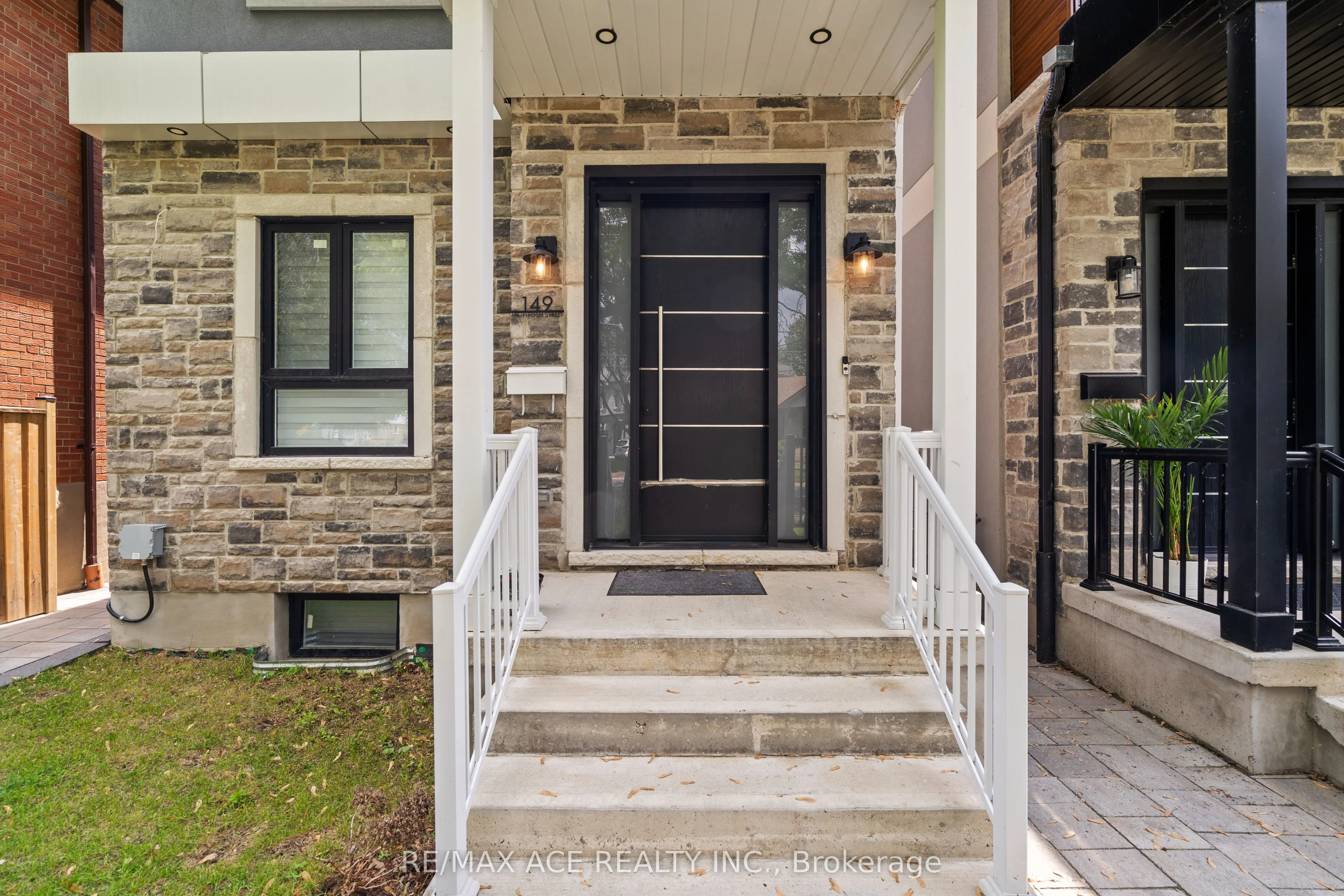149 Mcintosh Street