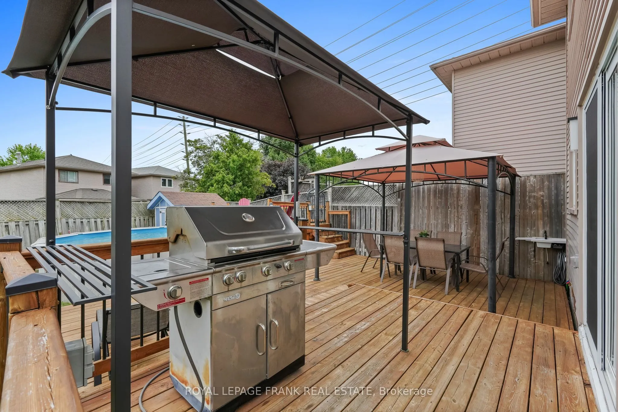 808 Crowells Street