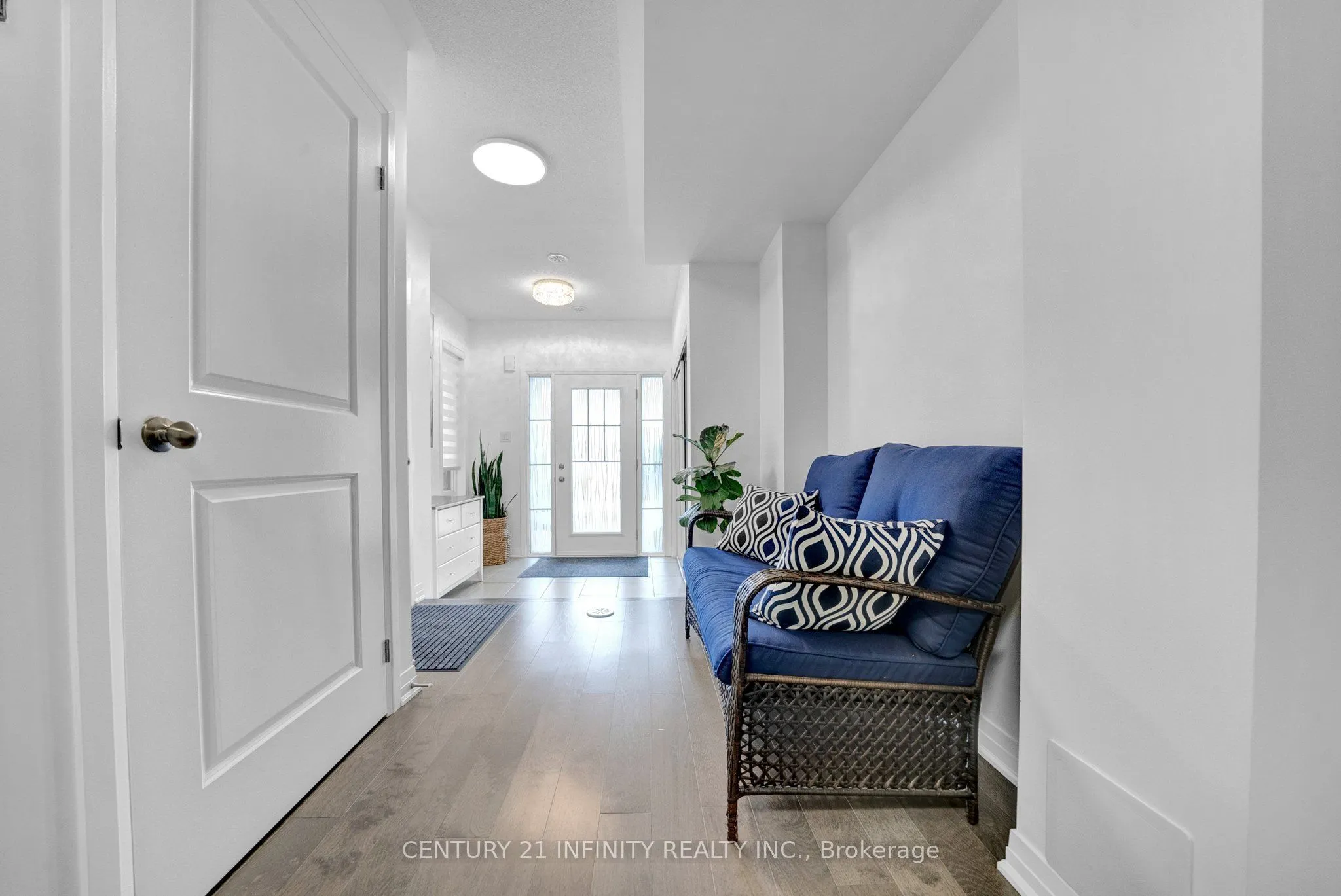30 King William Way