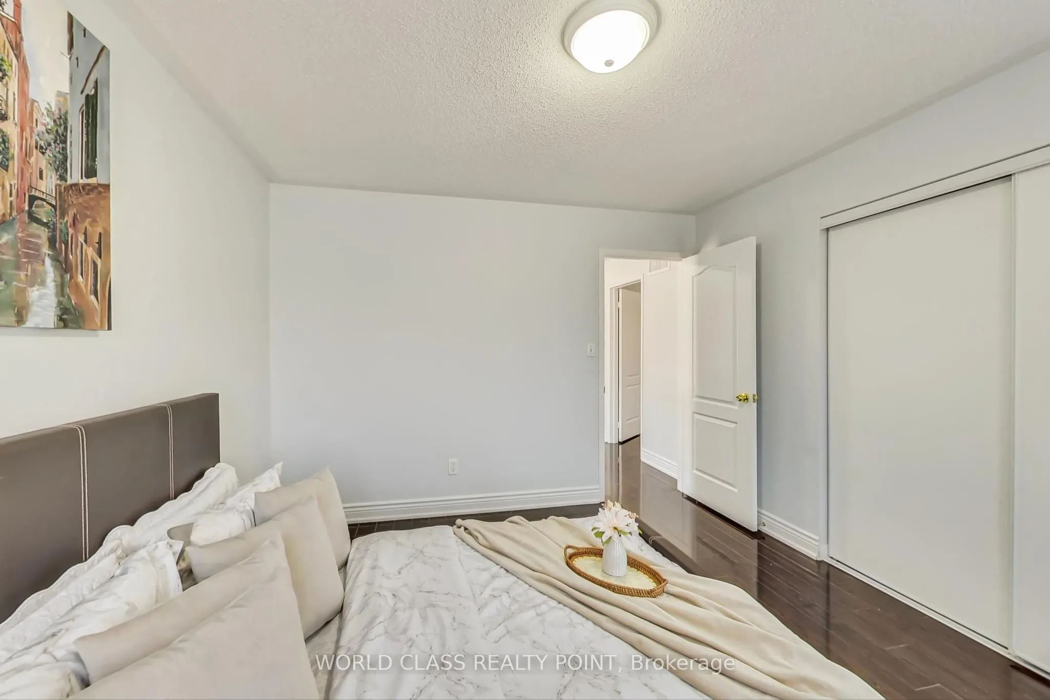 28 Marriner Crescent