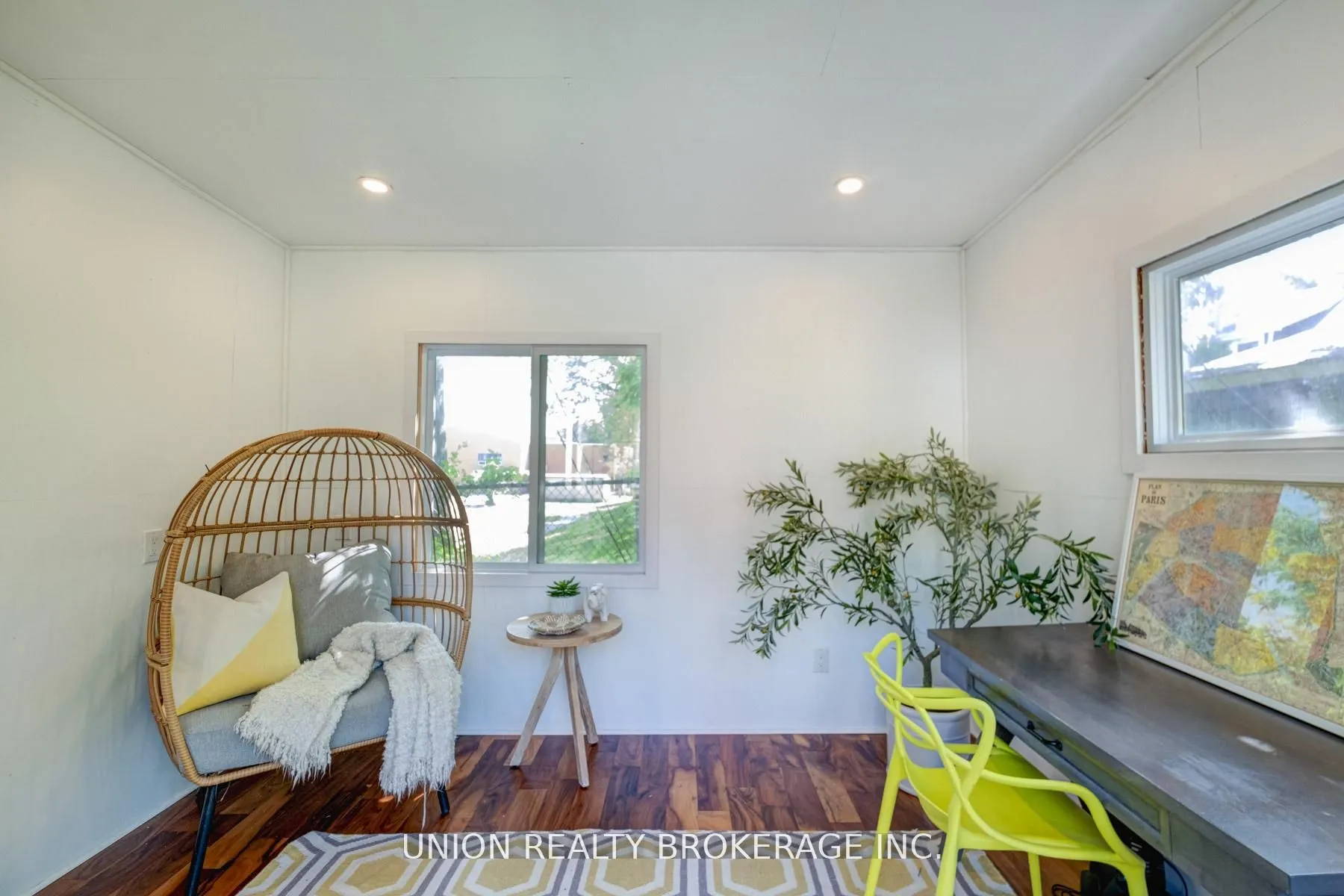 301 Victoria Park Avenue