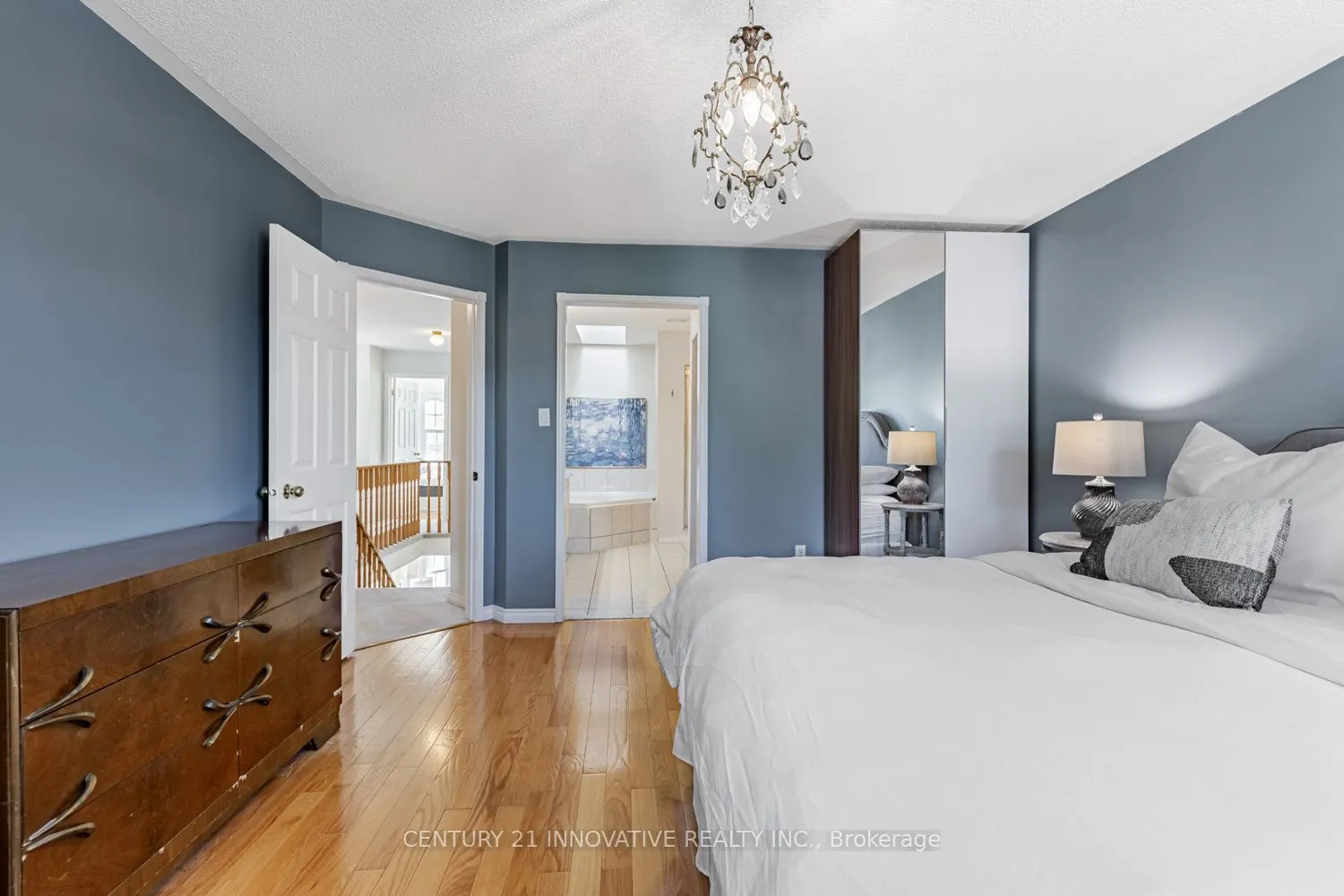 4 Blackfriar Avenue