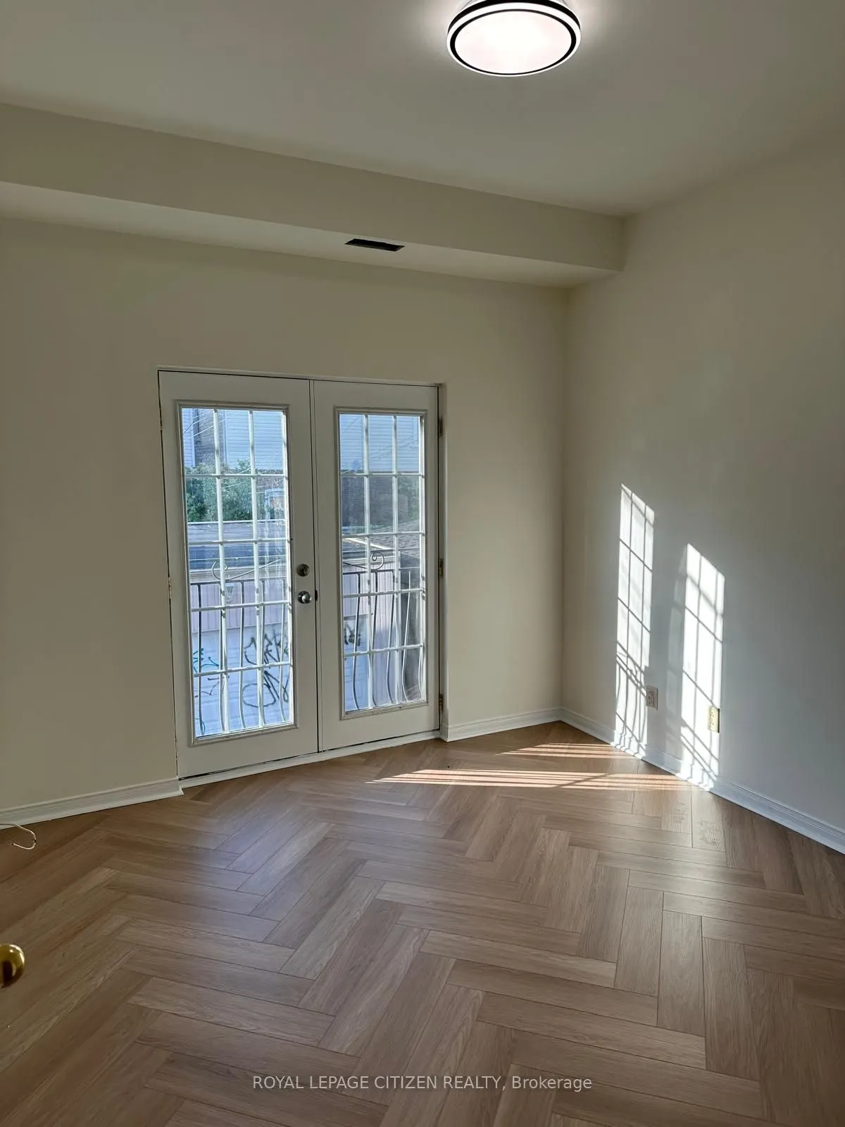 1864 Danforth Avenue, #203