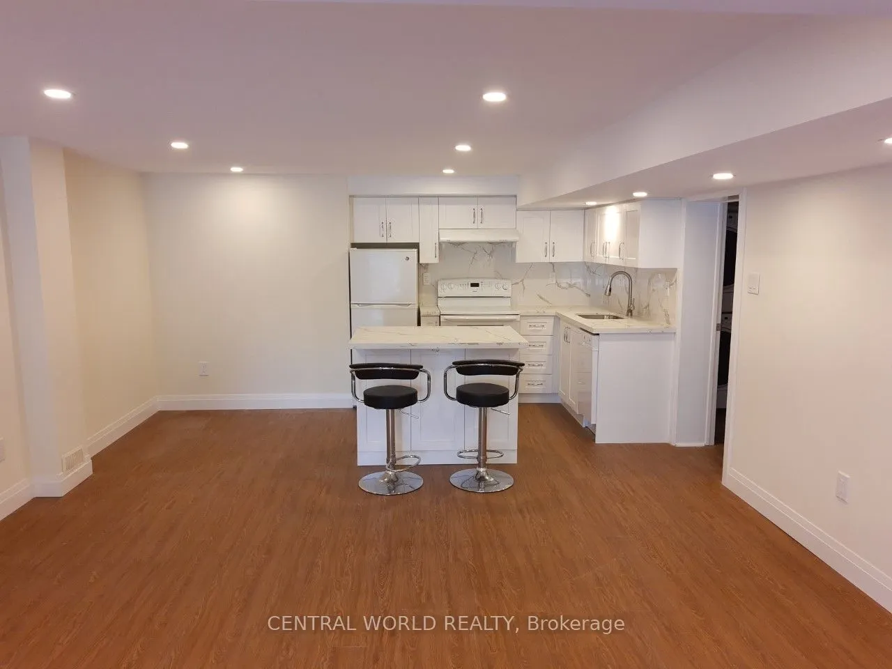 158 Greyabbey Trail, #Basement