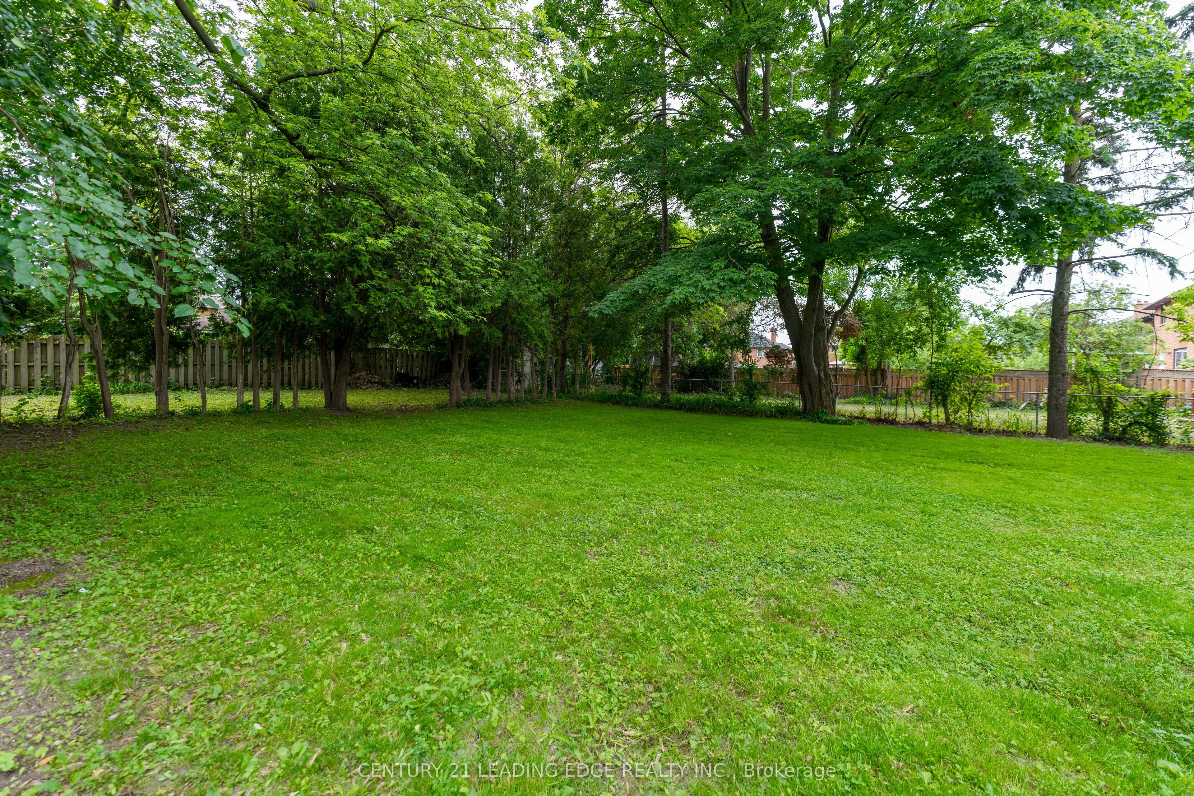 3995 Ellesmere Road
